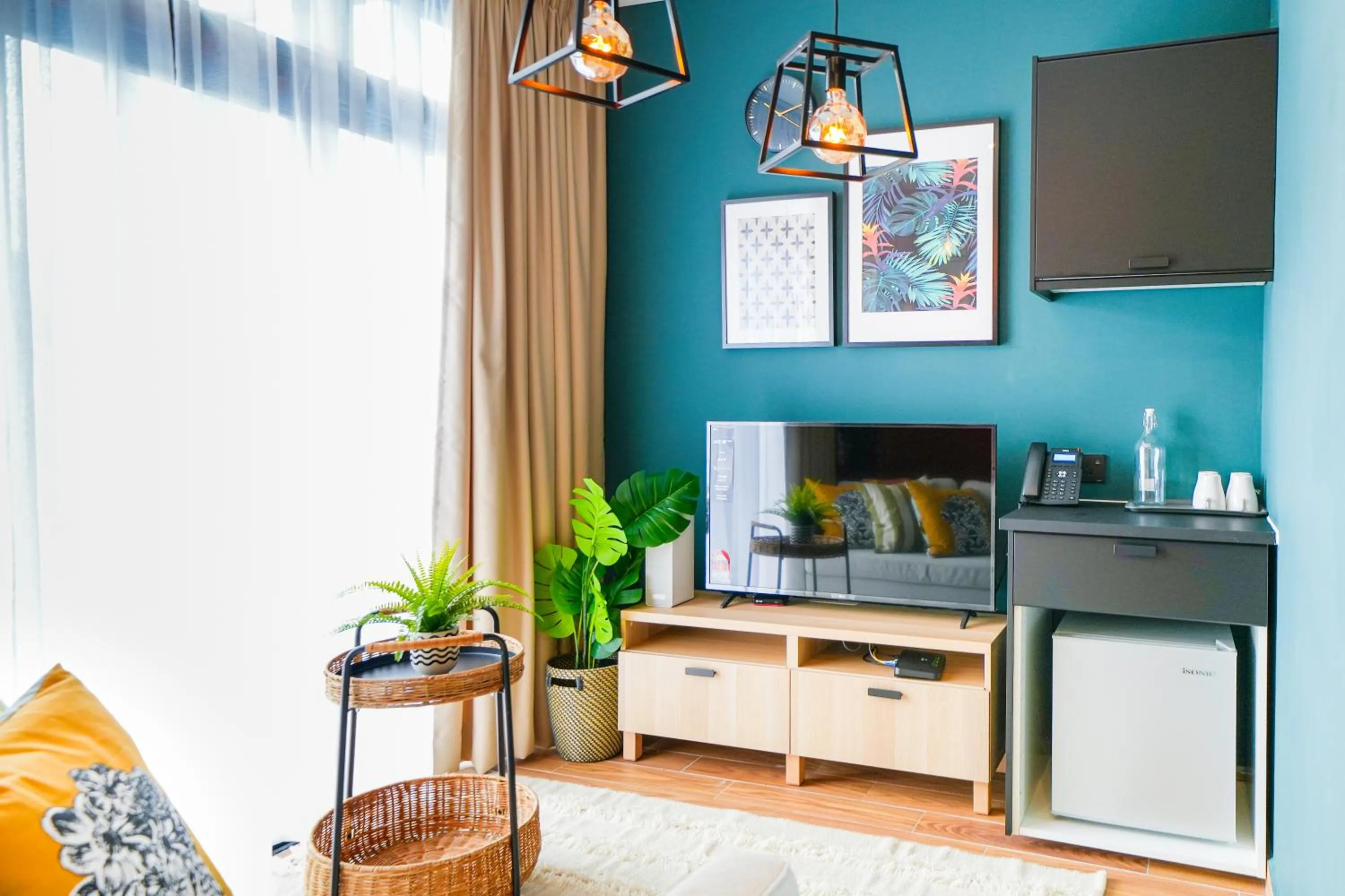 TV and multimedia in Hangouts Urban+Eco Langkawi