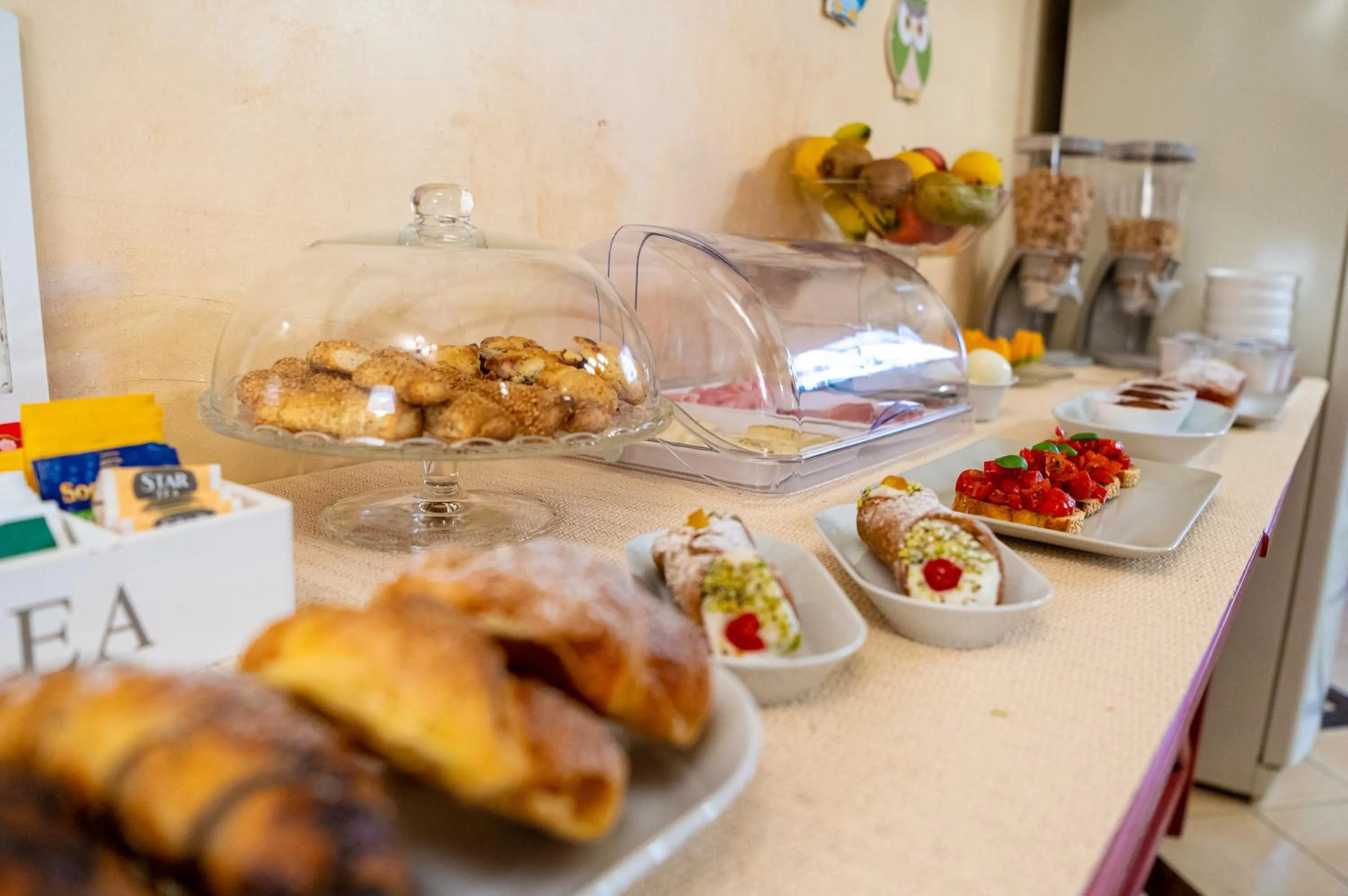 Buffet breakfast in B&B Le Sorelle