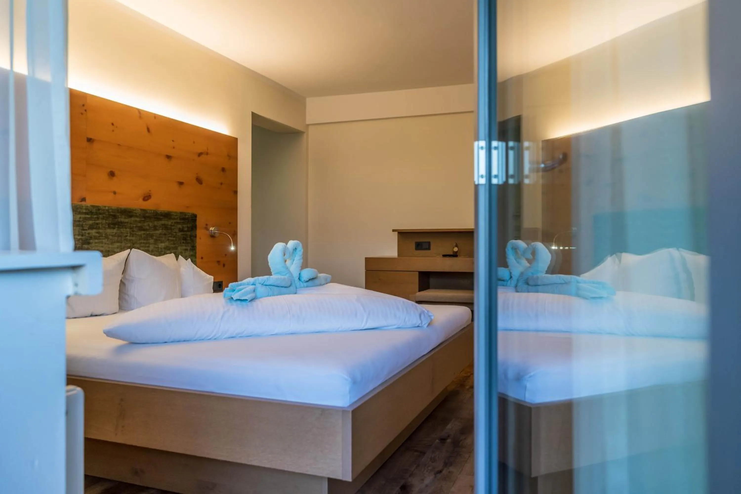 Photo of the whole room, Bed in Aktivhotel Tuxerhof