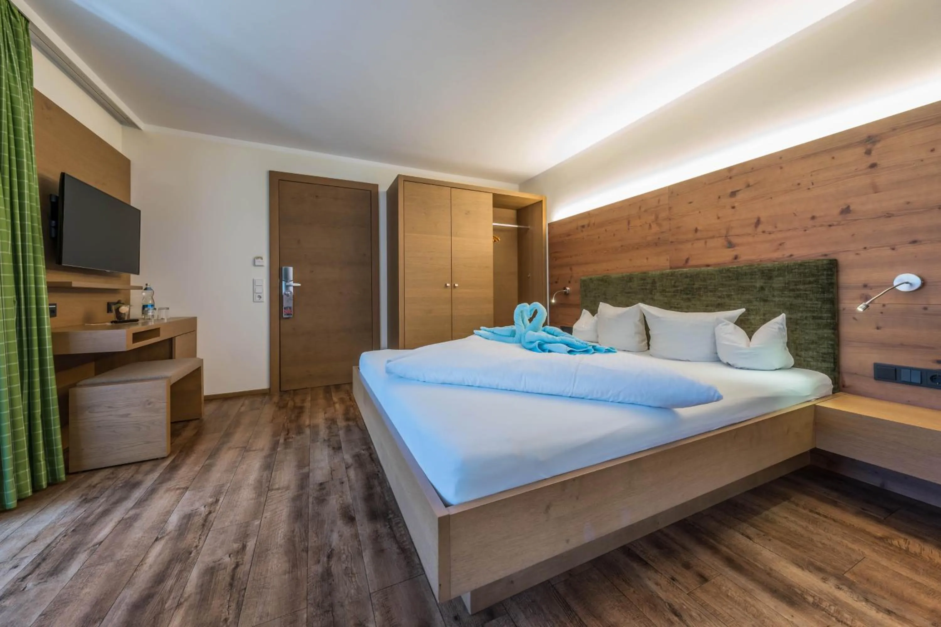 Photo of the whole room, Bed in Aktivhotel Tuxerhof