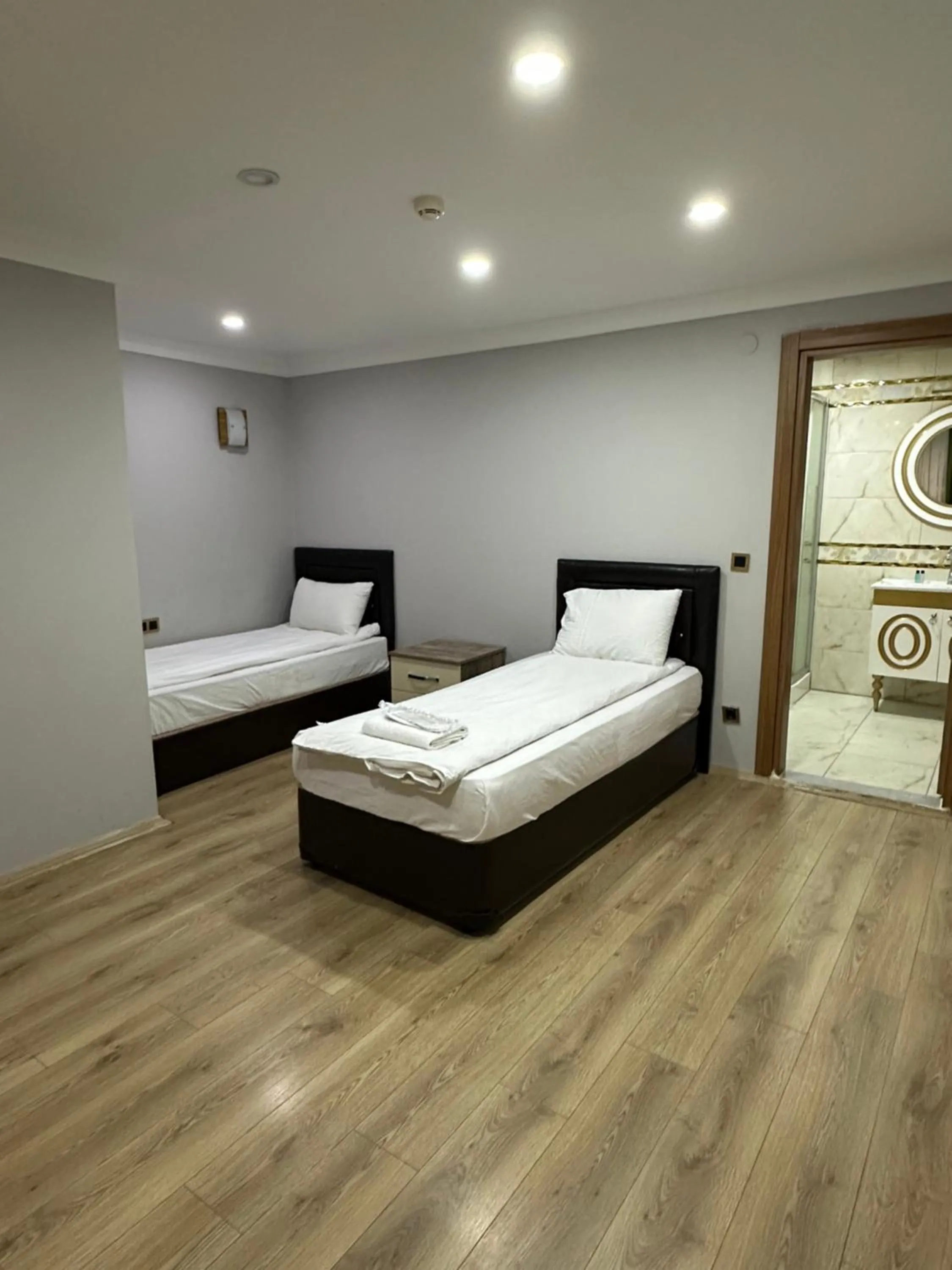 Bed in Dunya Residence