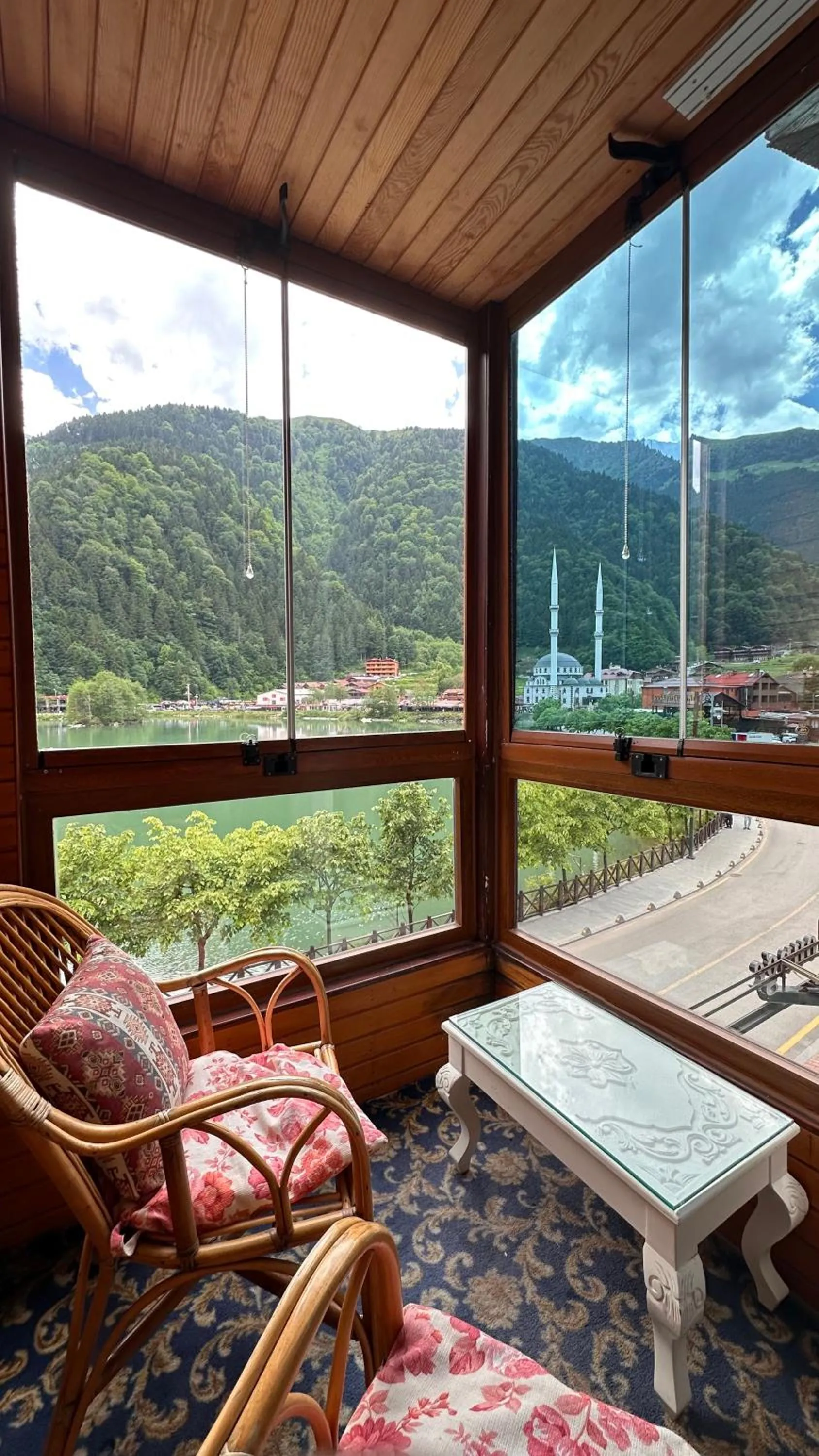 Seating area in Dunya Residence