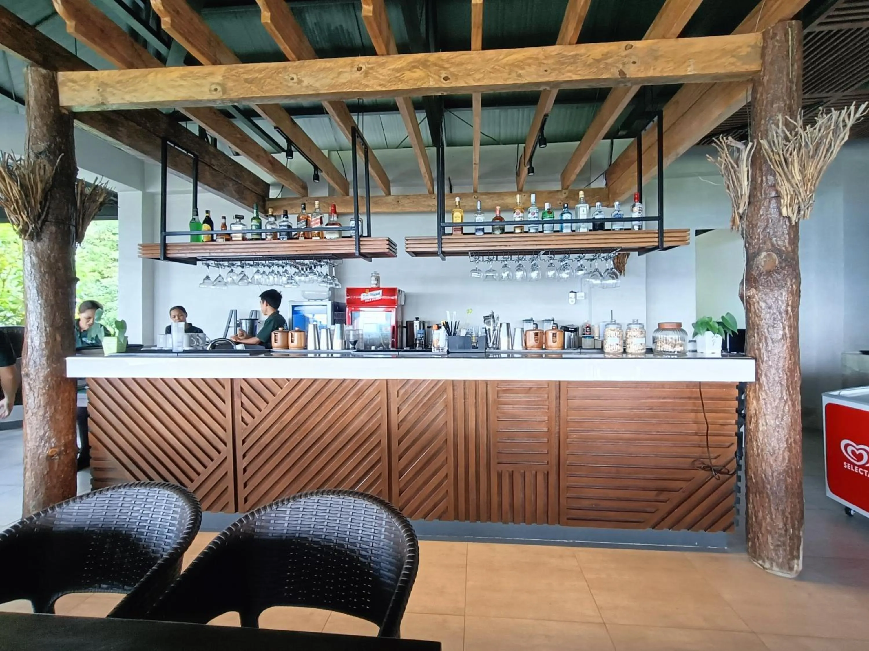 Restaurant/places to eat in Mist Mountain Resort powered by Cocotel