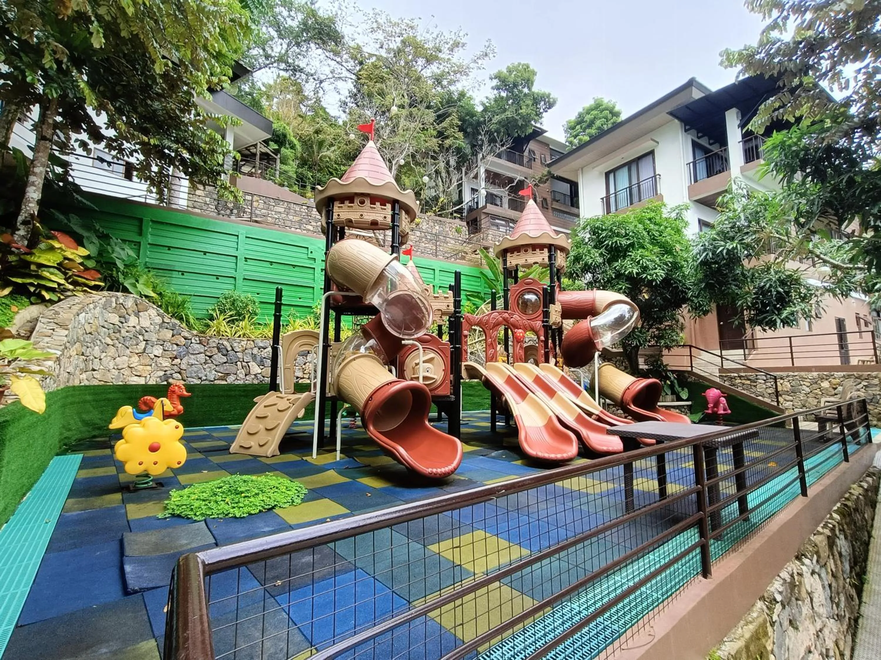 Day in Mist Mountain Resort powered by Cocotel