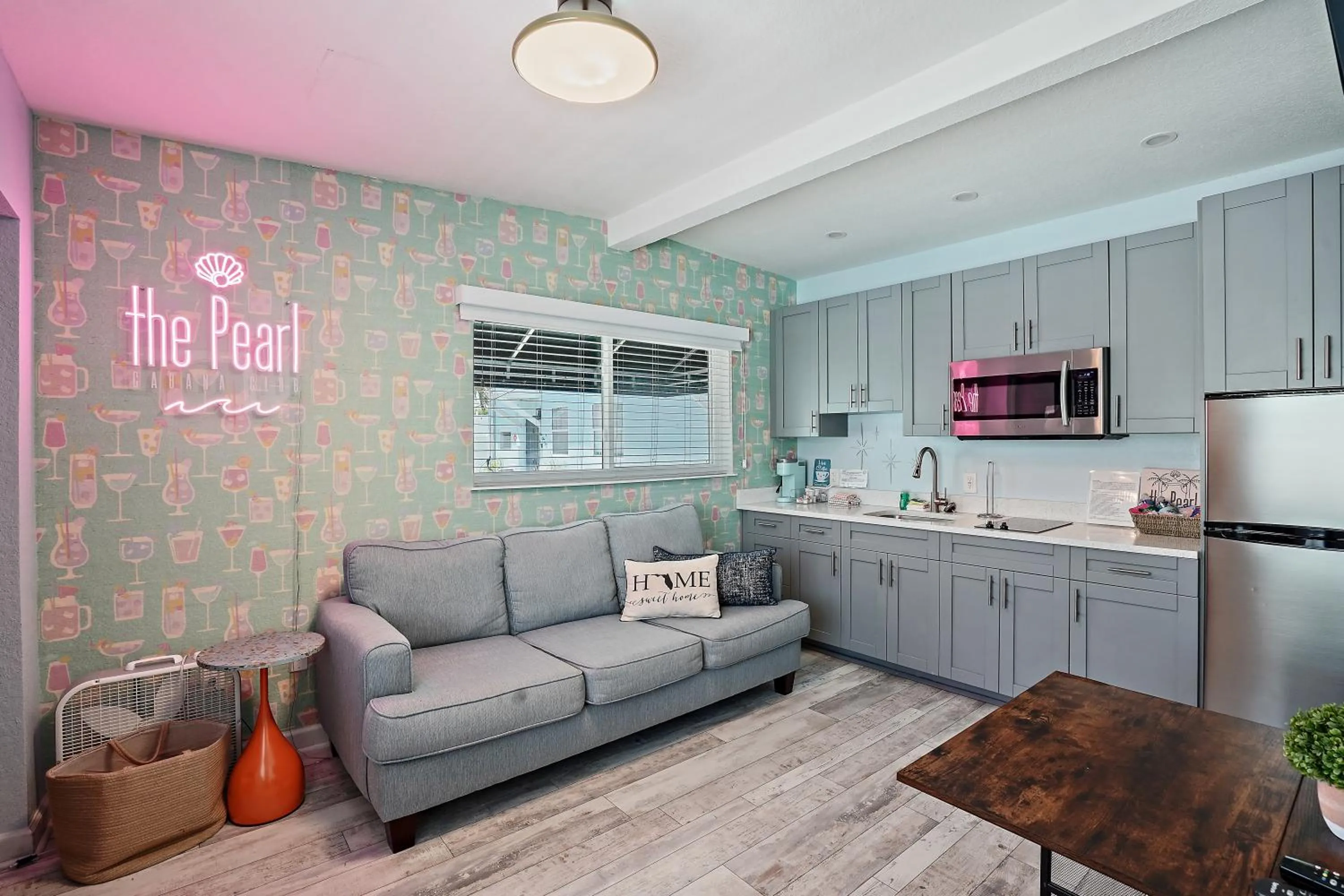 The Pearl Cabana Club