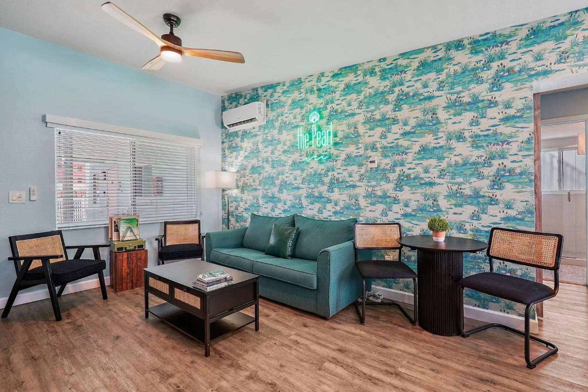 The Pearl Cabana Club