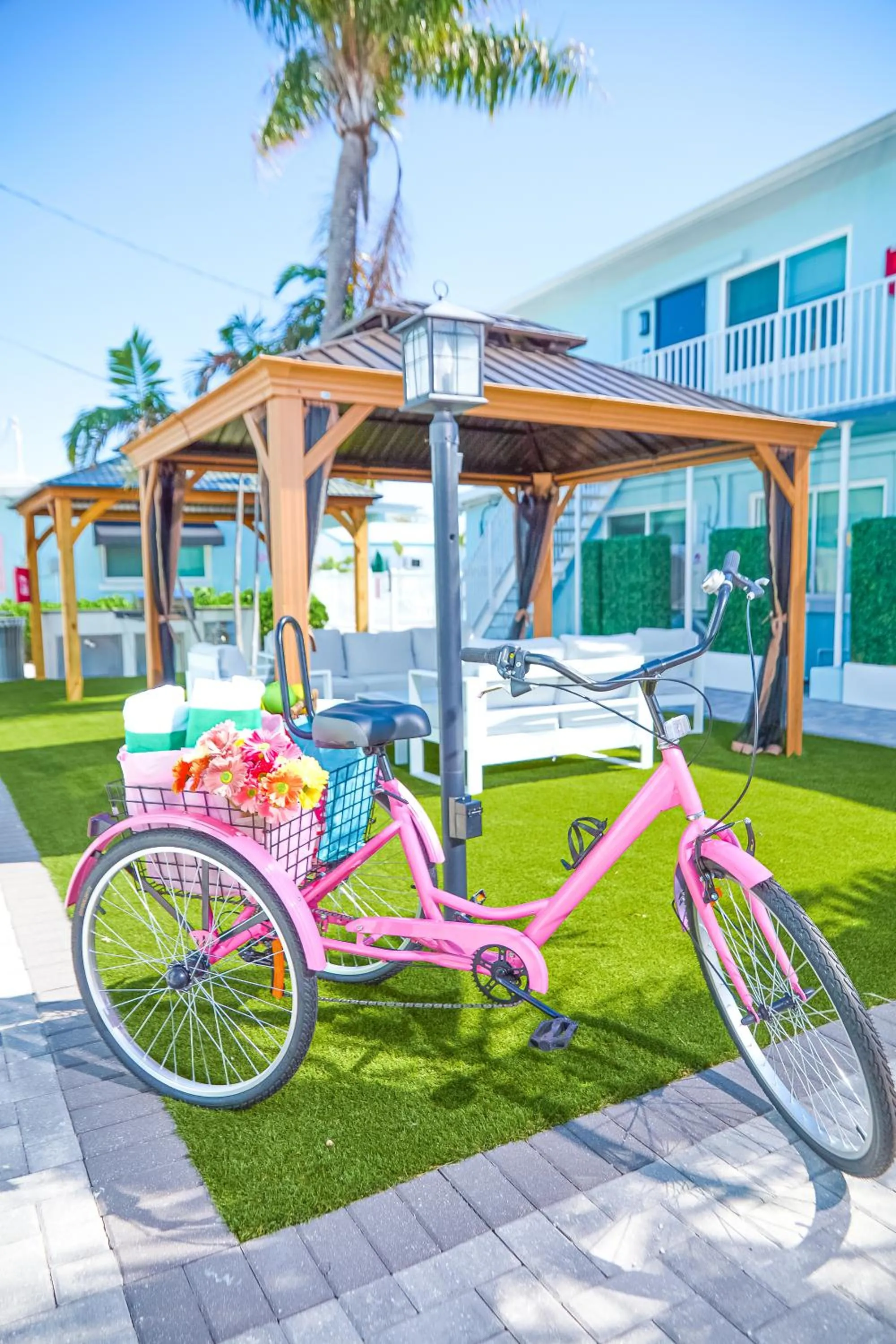 The Pearl Cabana Club