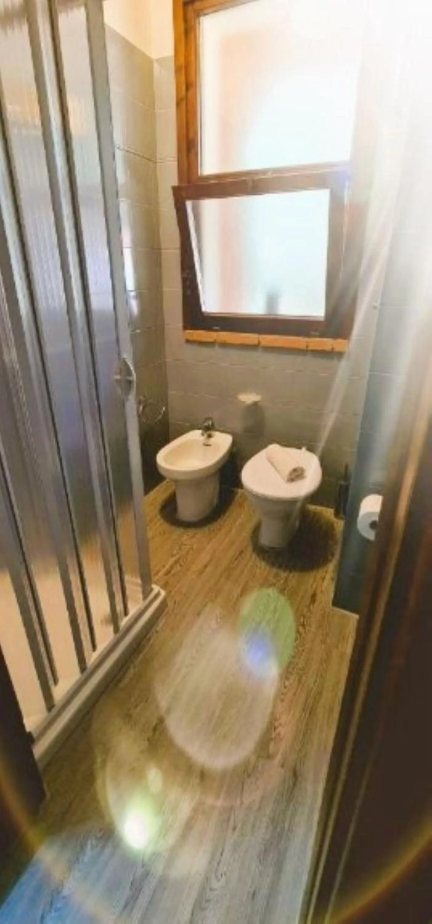 Bathroom in Residence with swimming-pool in Guardistallo surrounded by Nature