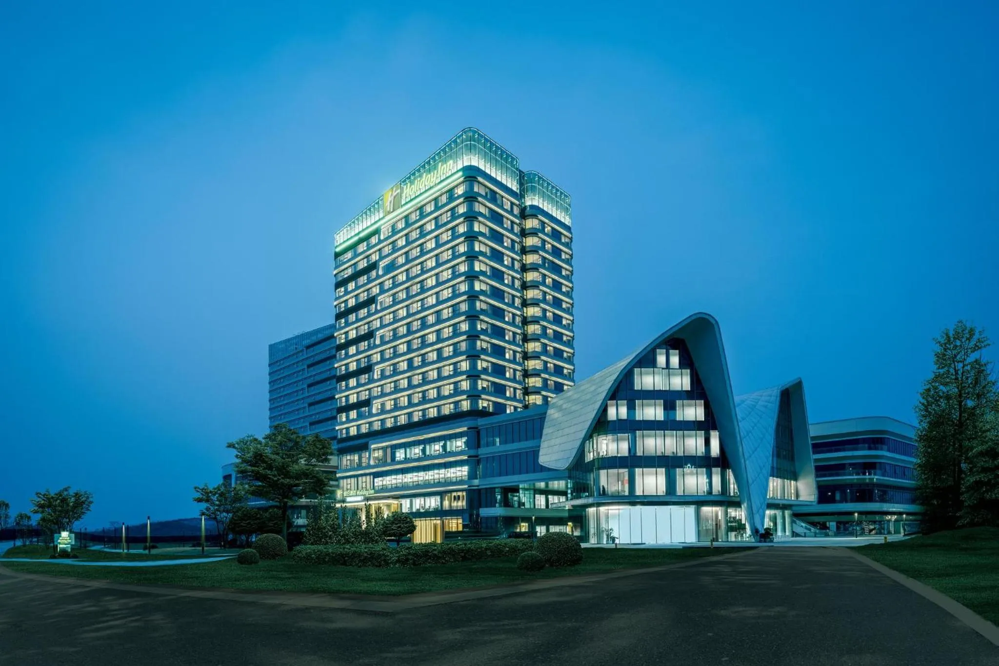 Property building in Holiday Inn Chengdu East by IHG