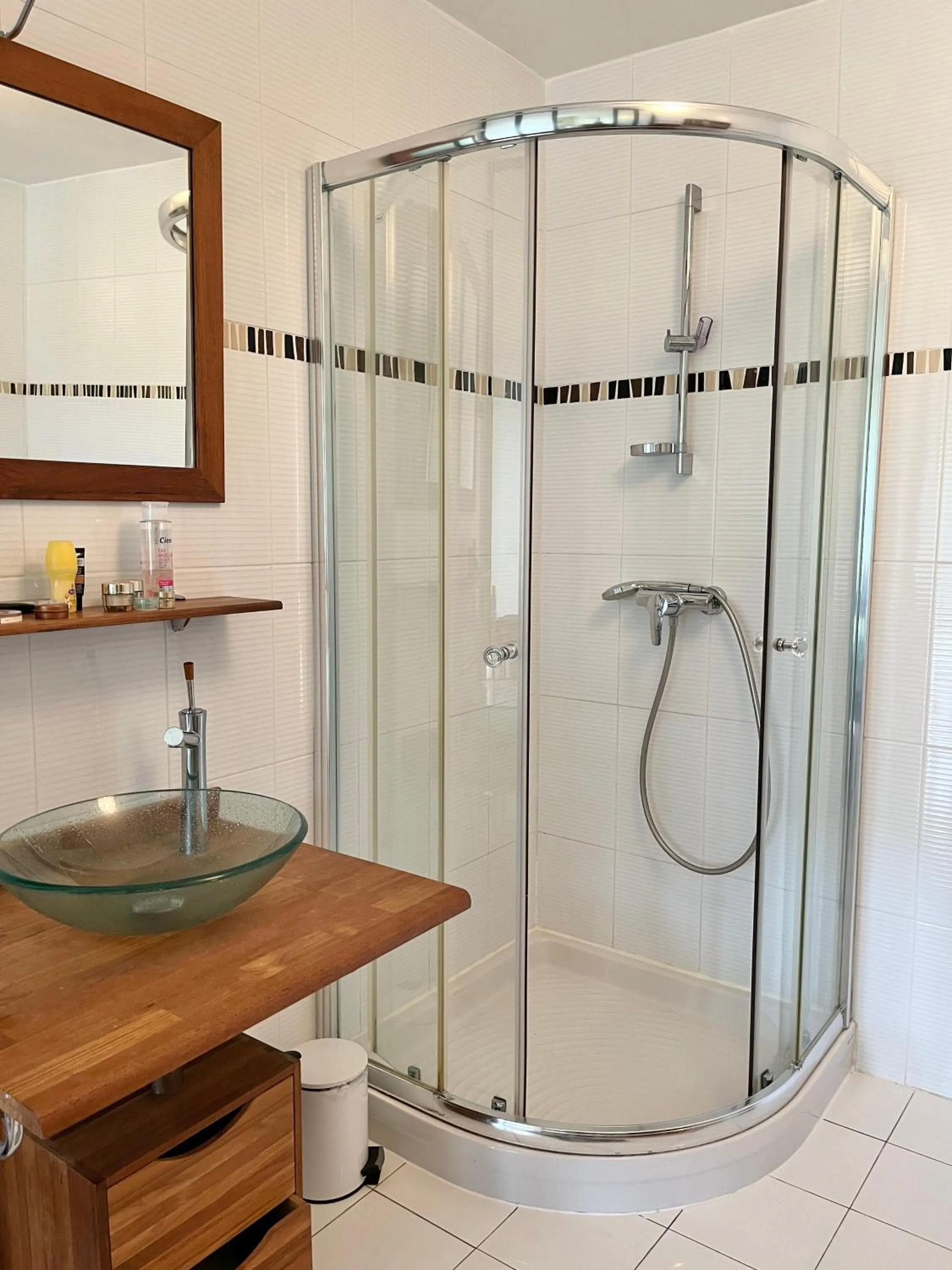 Shower in Villa Romuald