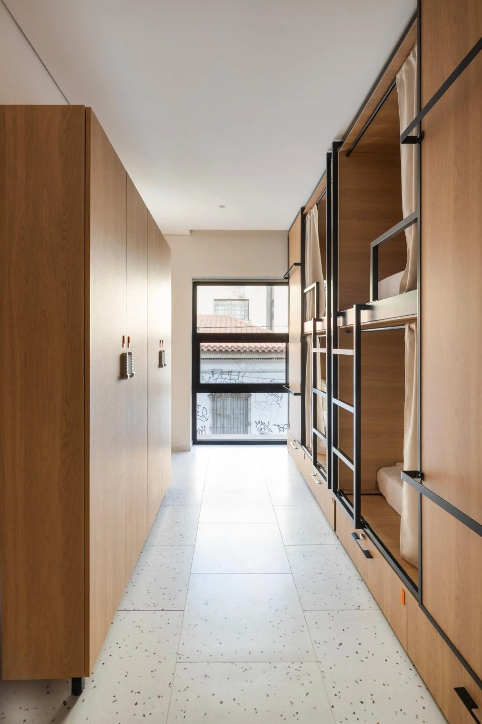 Bedroom, Bed in Okupa