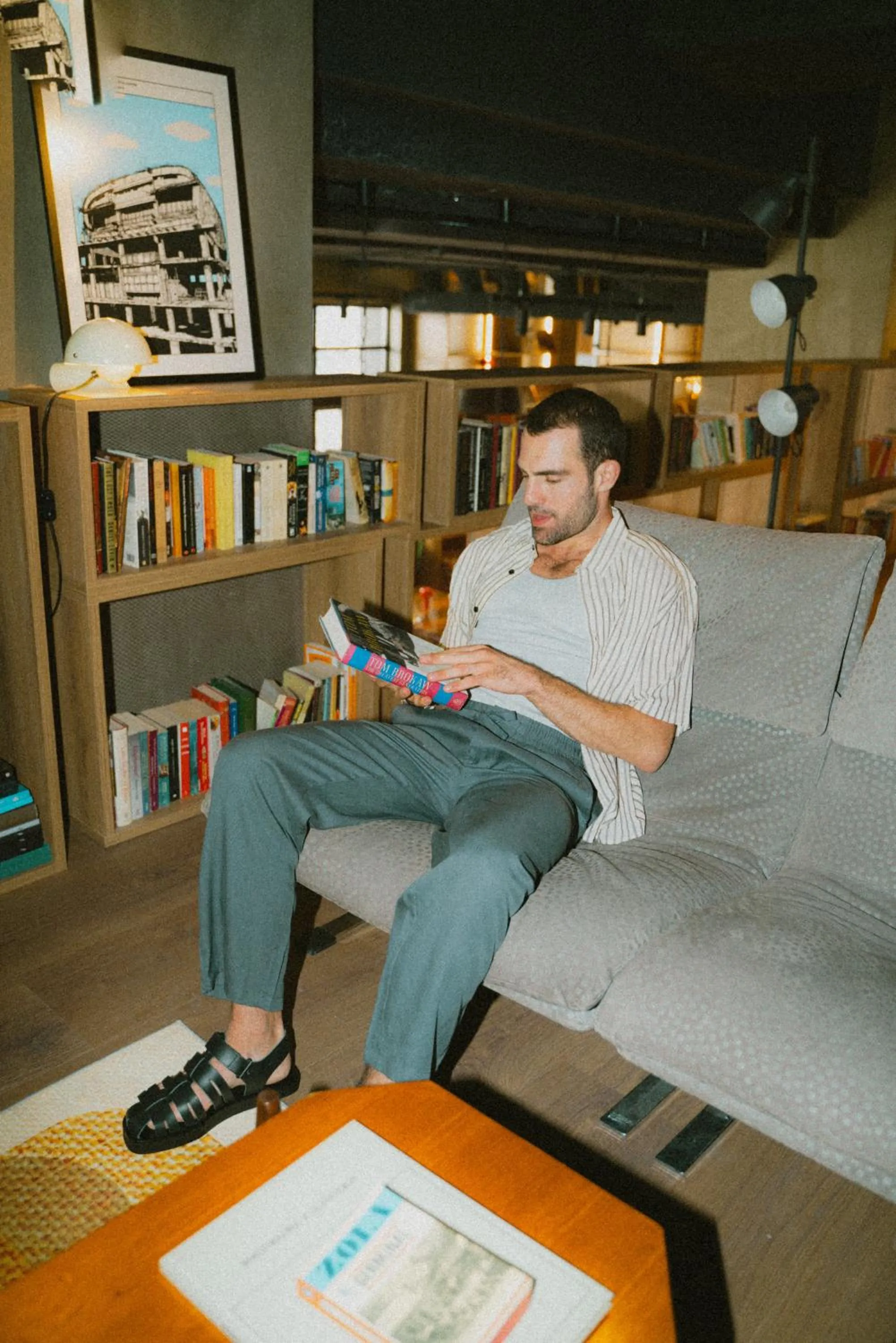 Lobby or reception in Okupa