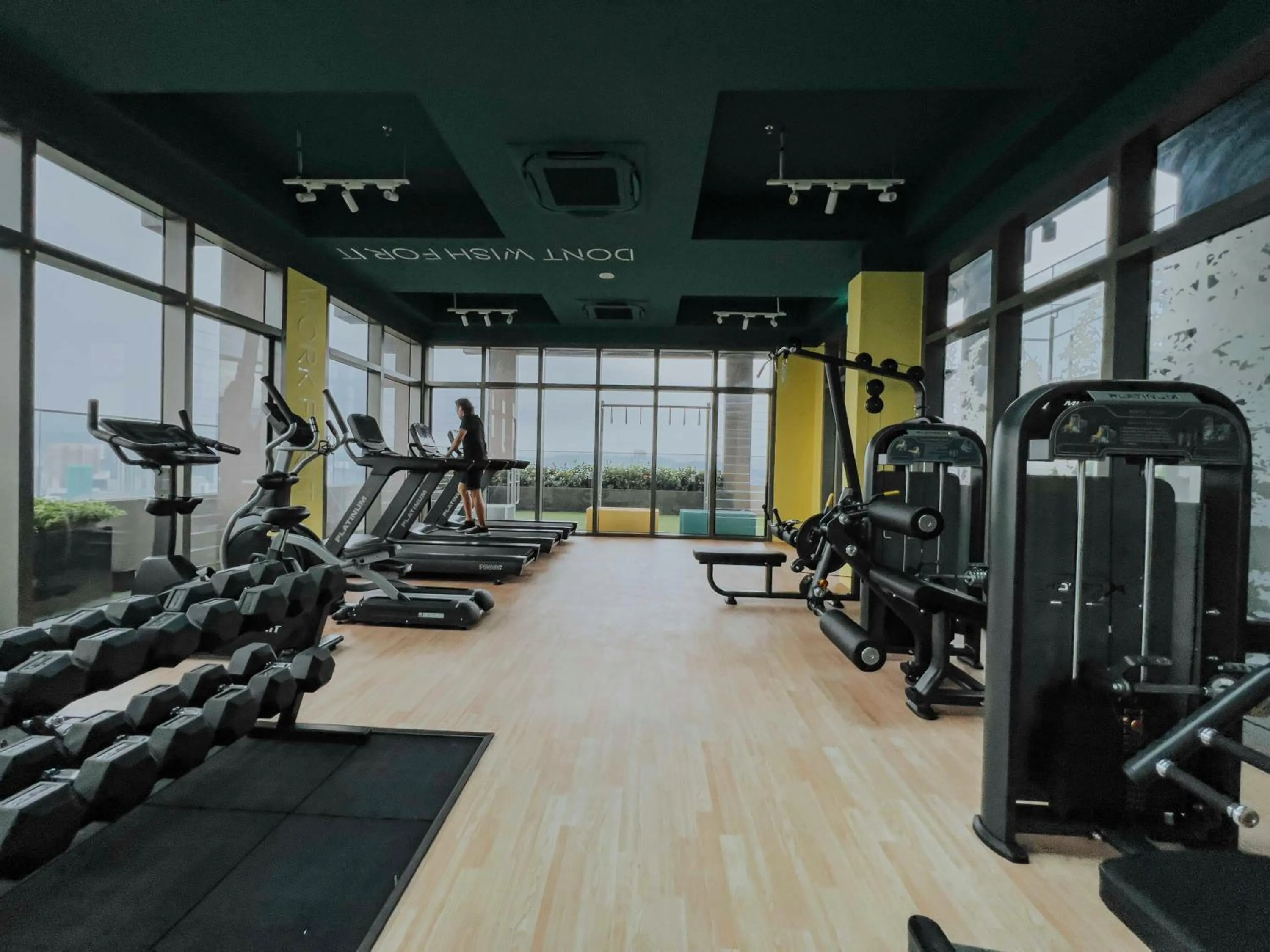 Fitness centre/facilities in Riveria City KL Sentral by Sky Pool Minshuku