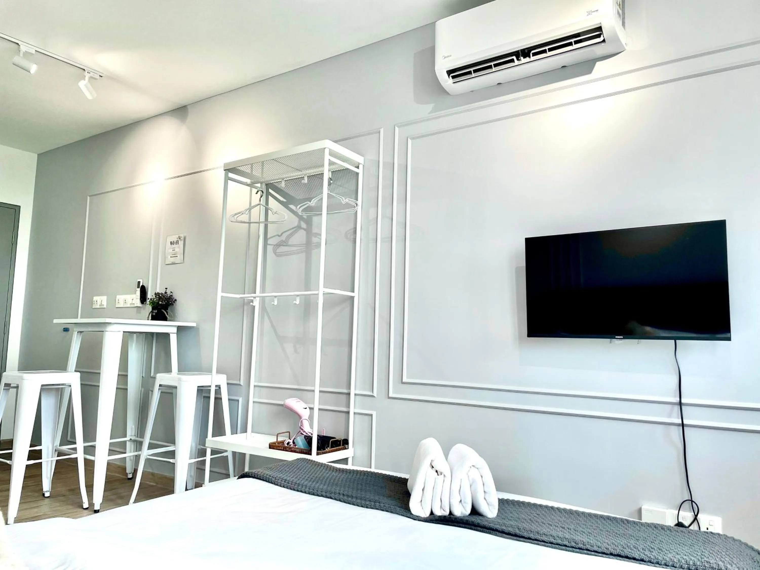 Bed in Riveria City KL Sentral by Sky Pool Minshuku