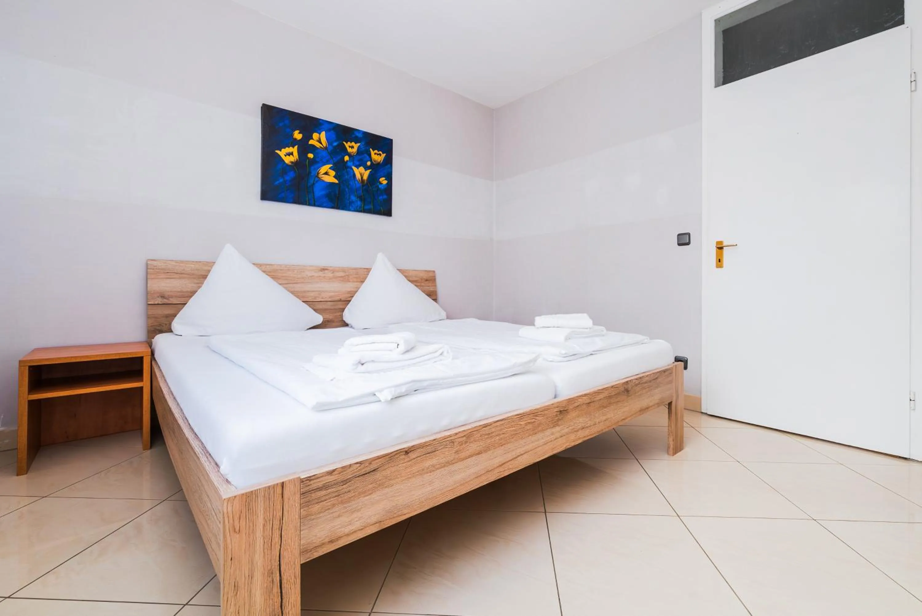 Bed in G & L Hotel Dortmund