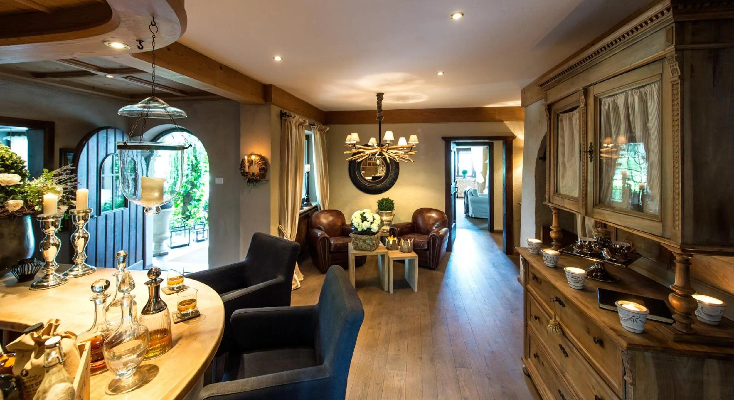 Lobby or reception in Hotel Chalet Gravenstein