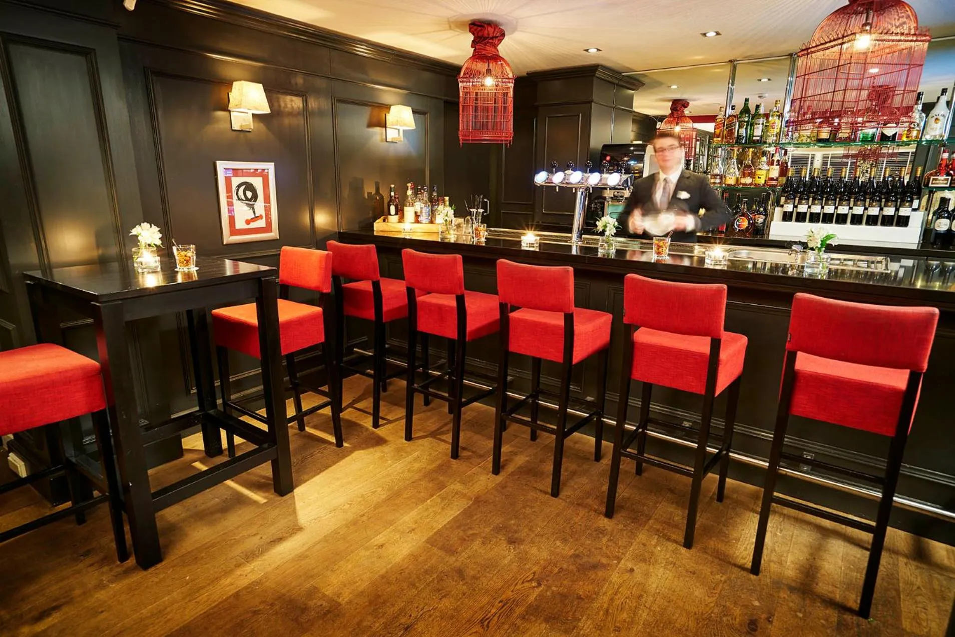 Lounge or bar in Saillant Hotel Gulpenerland - Auping Hotel Partner