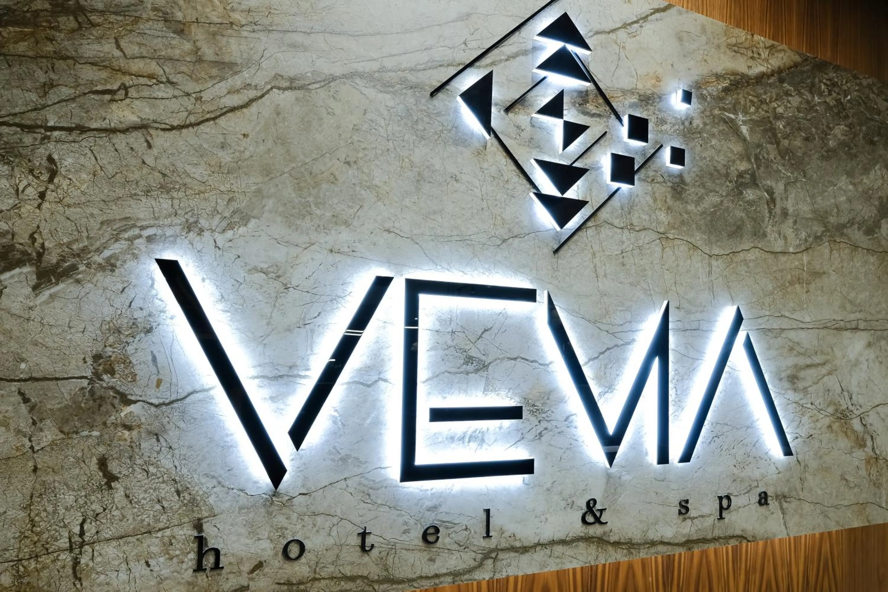 Logo/Certificate/Sign in Hotel Vema