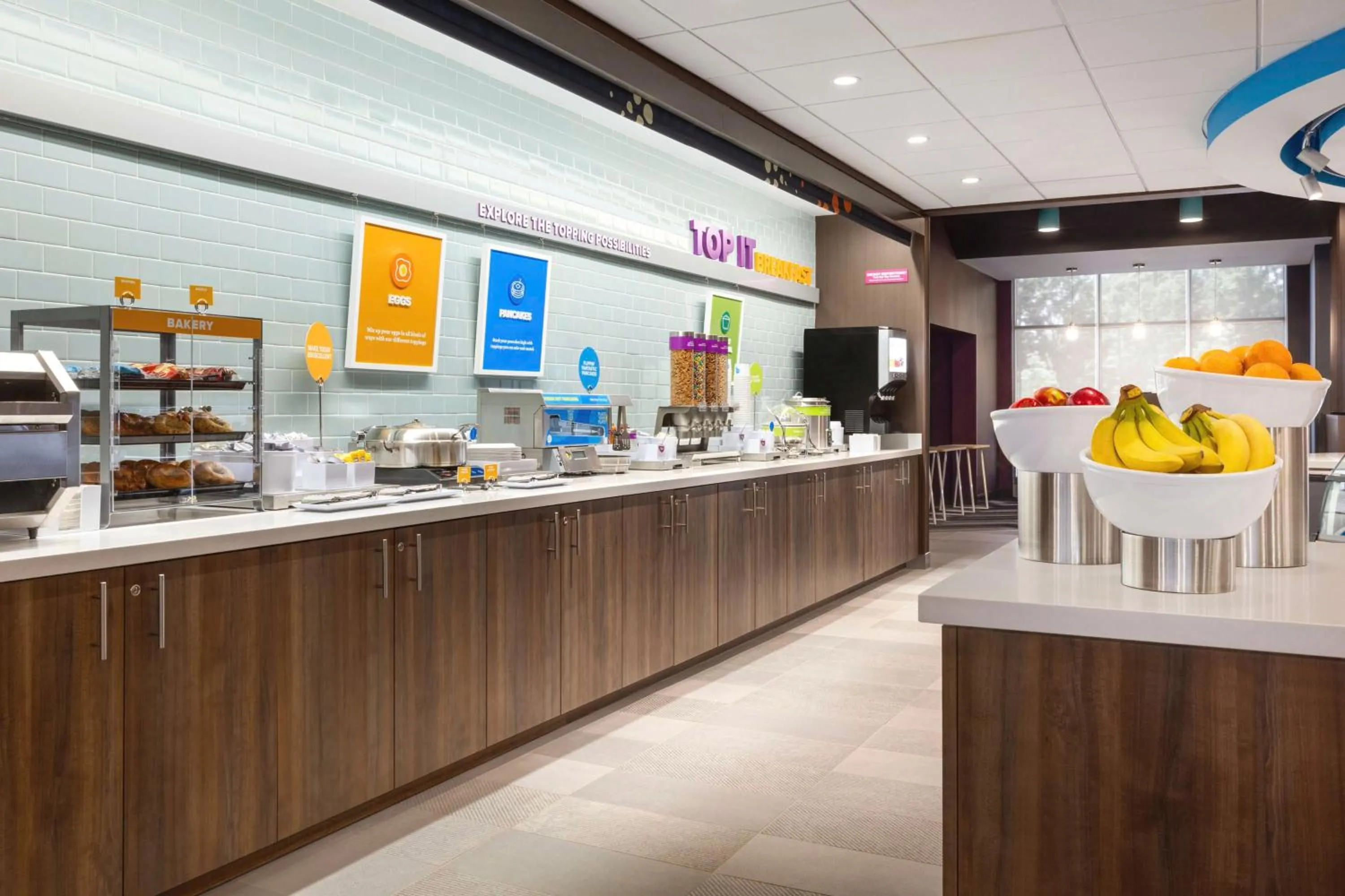 Breakfast in Tru By Hilton Charlotte Tyvola I-77