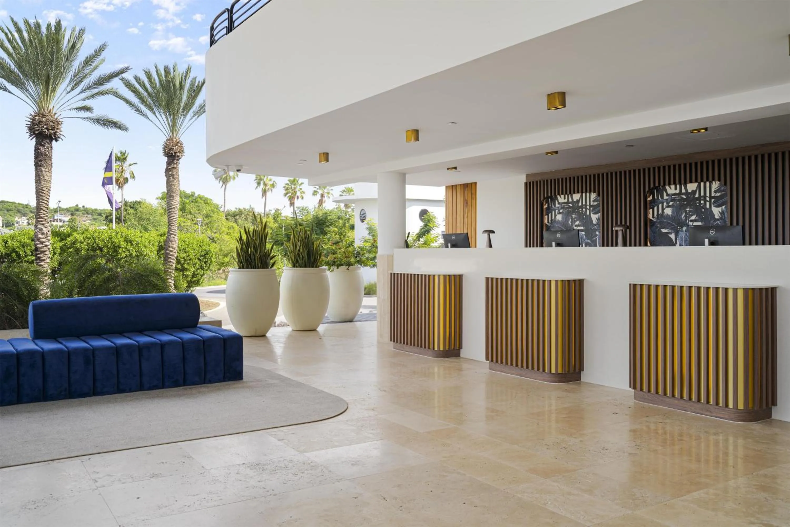 Lobby or reception in The Rif At Mangrove Beach Corendon Curacao All-Inclusive, Curio by Hilton
