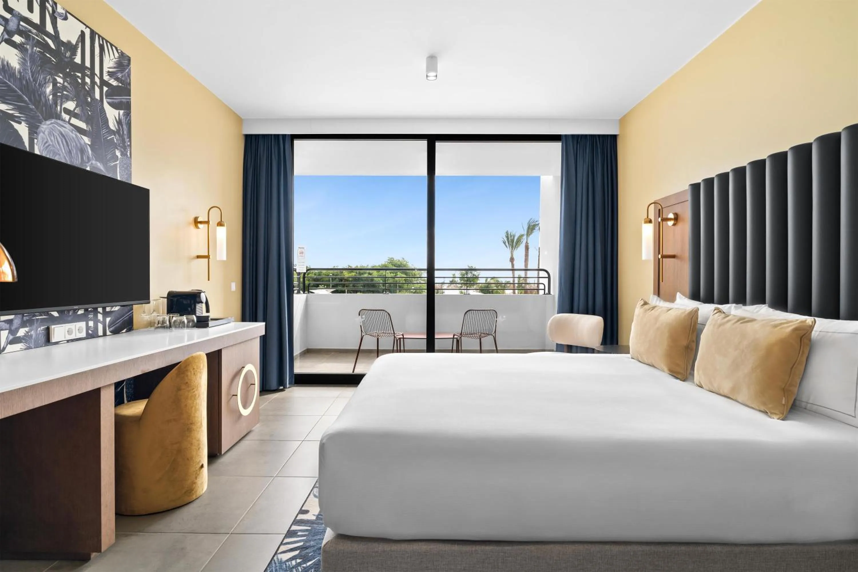 Bed in The Rif At Mangrove Beach Corendon Curacao All-Inclusive, Curio by Hilton