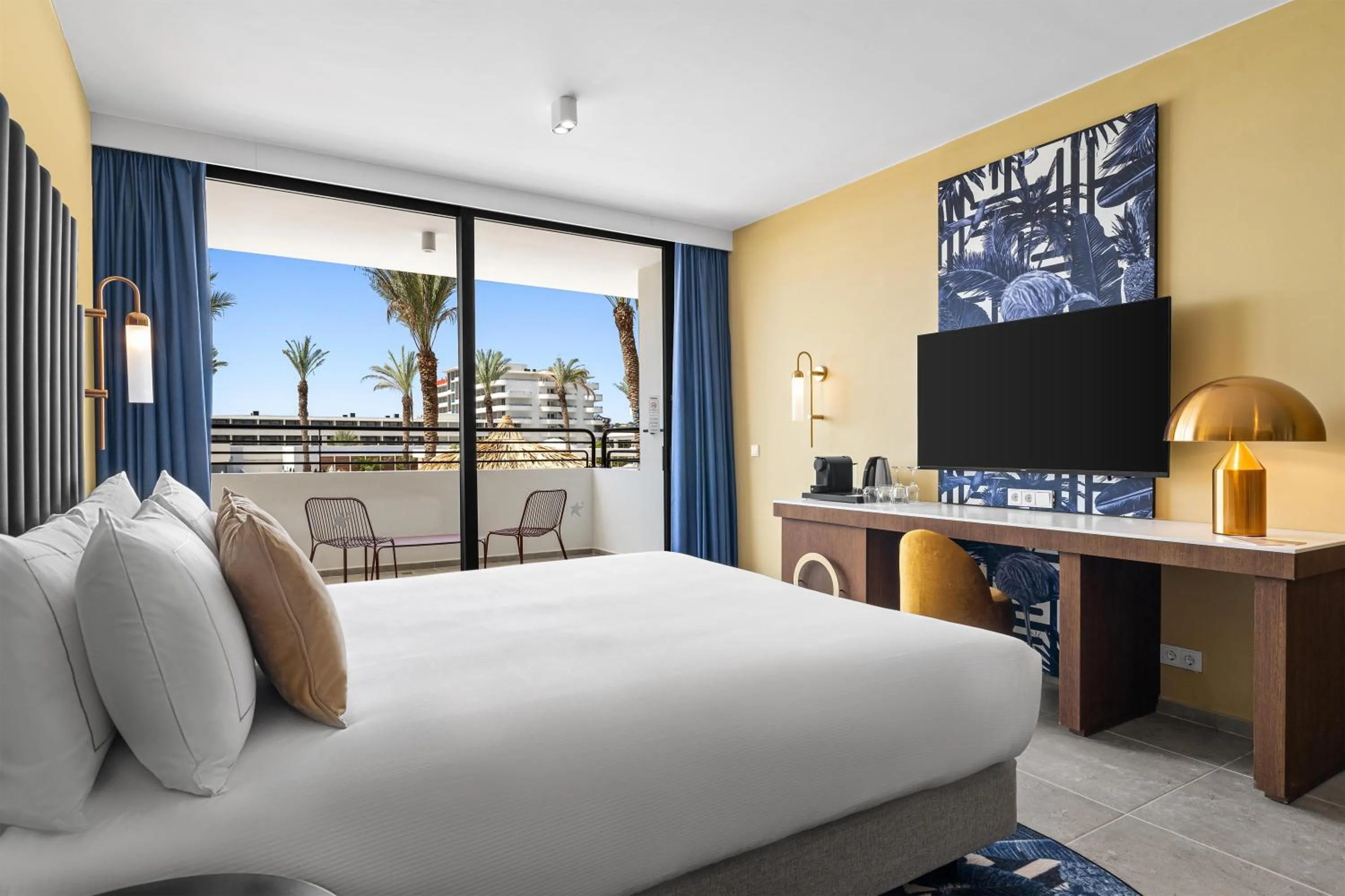 Bed in The Rif At Mangrove Beach Corendon Curacao All-Inclusive, Curio by Hilton