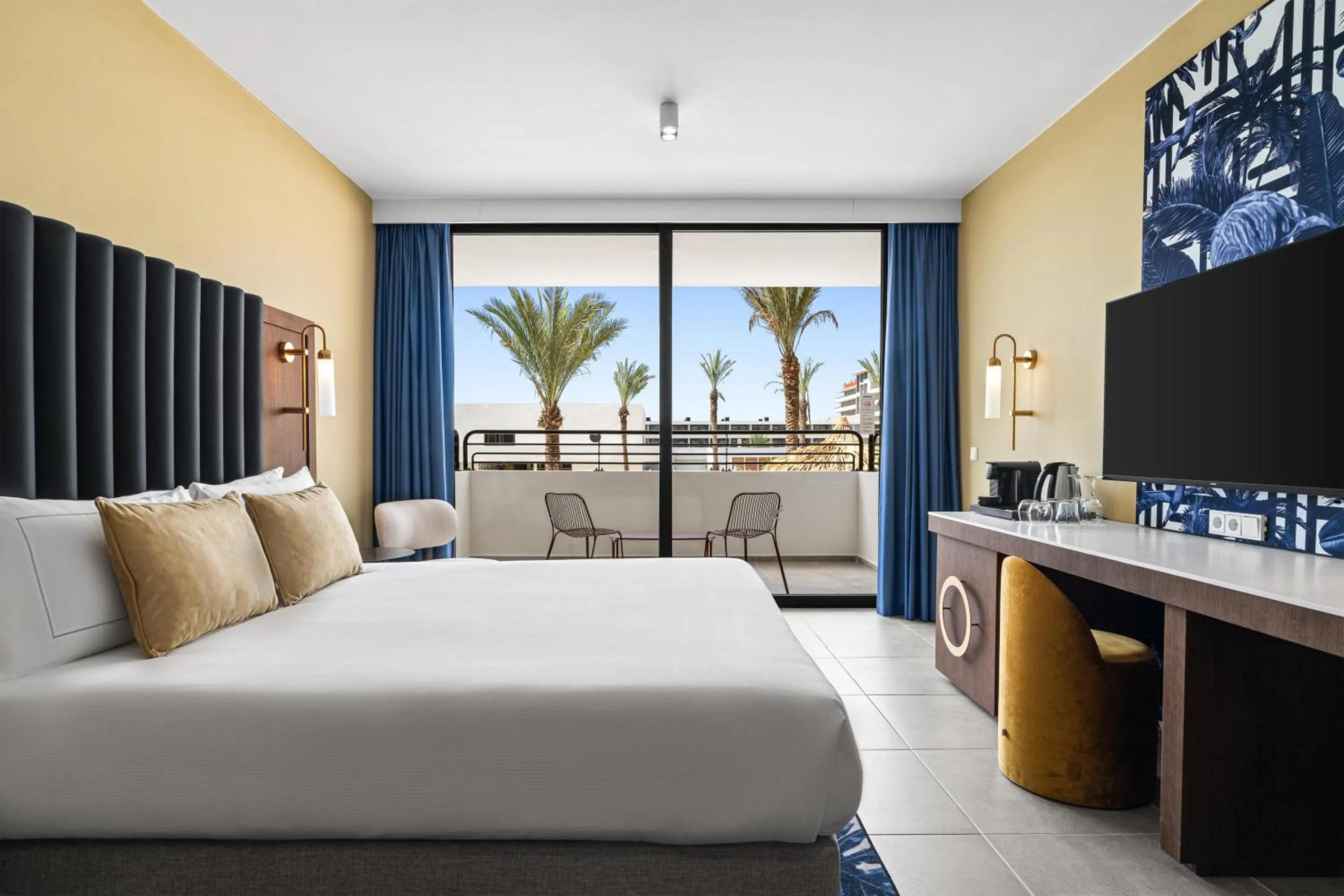 Bed in The Rif At Mangrove Beach Corendon Curacao All-Inclusive, Curio by Hilton