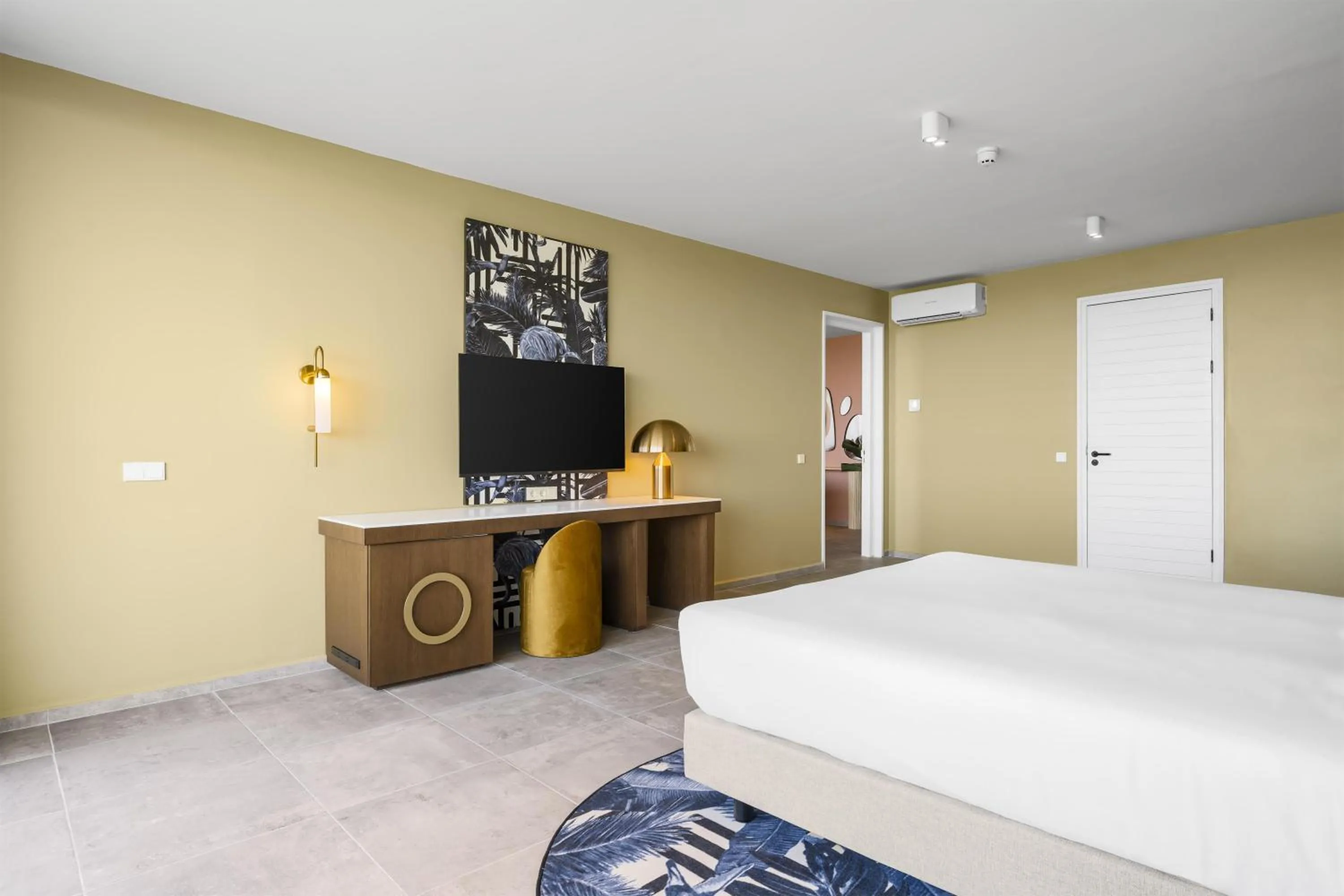 Bed in The Rif At Mangrove Beach Corendon Curacao All-Inclusive, Curio by Hilton