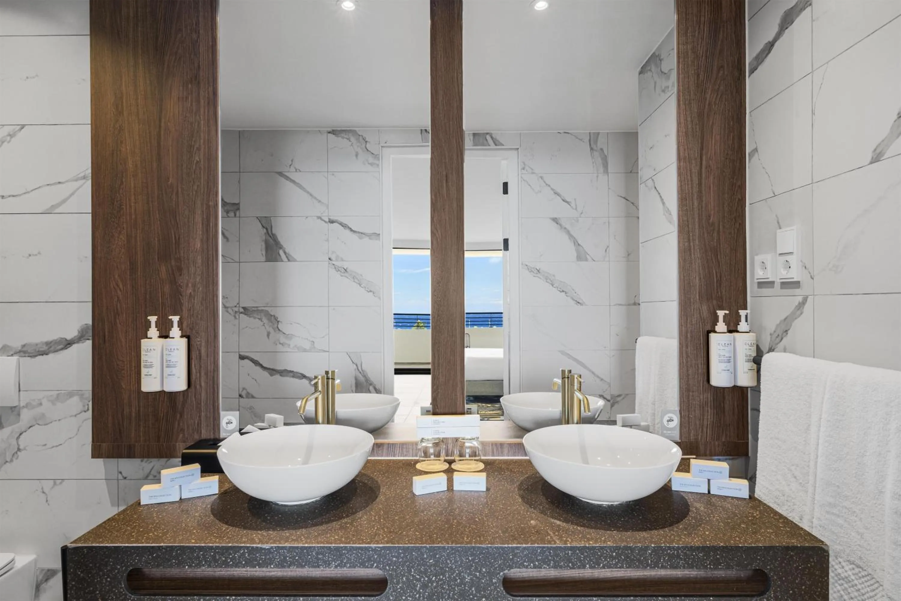 Bathroom in The Rif At Mangrove Beach Corendon Curacao All-Inclusive, Curio by Hilton