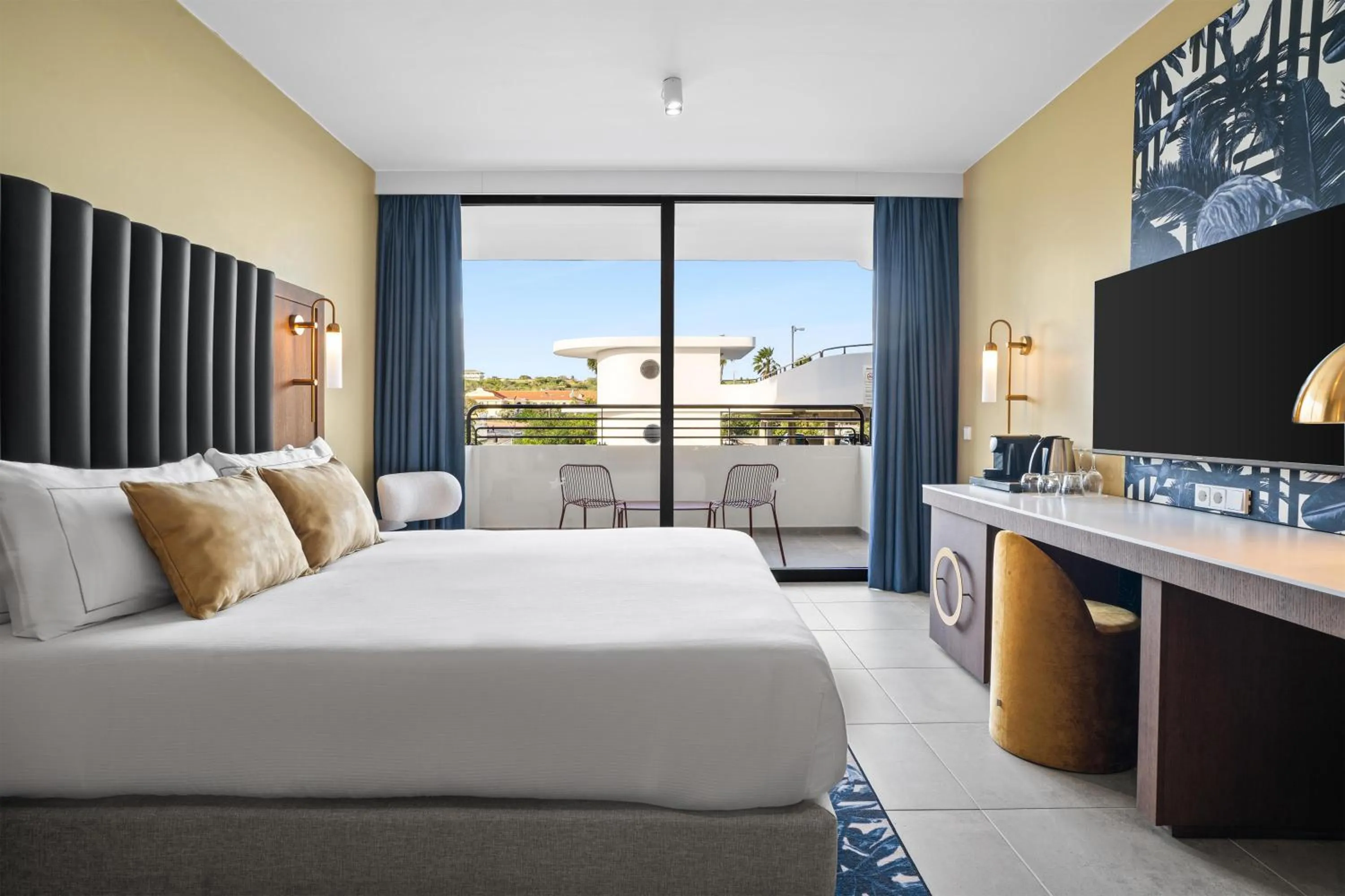 Bed in The Rif At Mangrove Beach Corendon Curacao All-Inclusive, Curio by Hilton