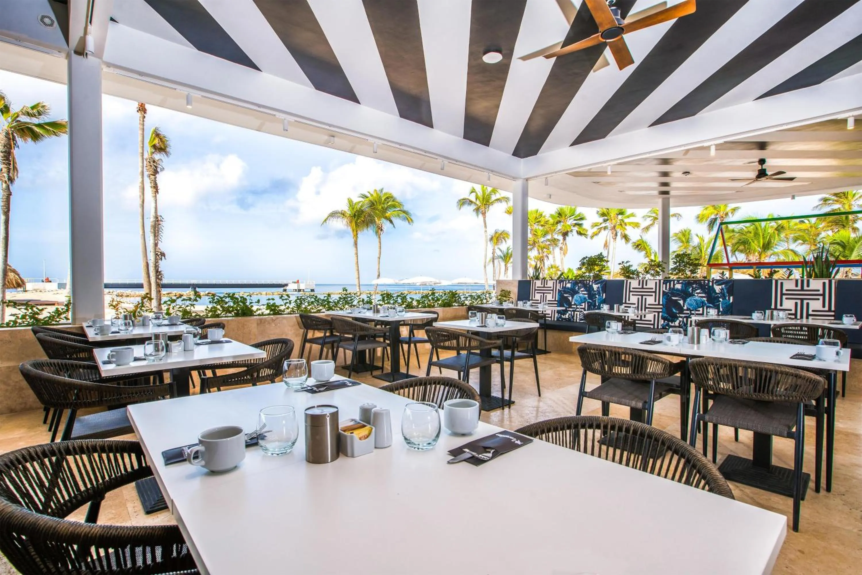 Restaurant/places to eat in The Rif At Mangrove Beach Corendon Curacao All-Inclusive, Curio by Hilton