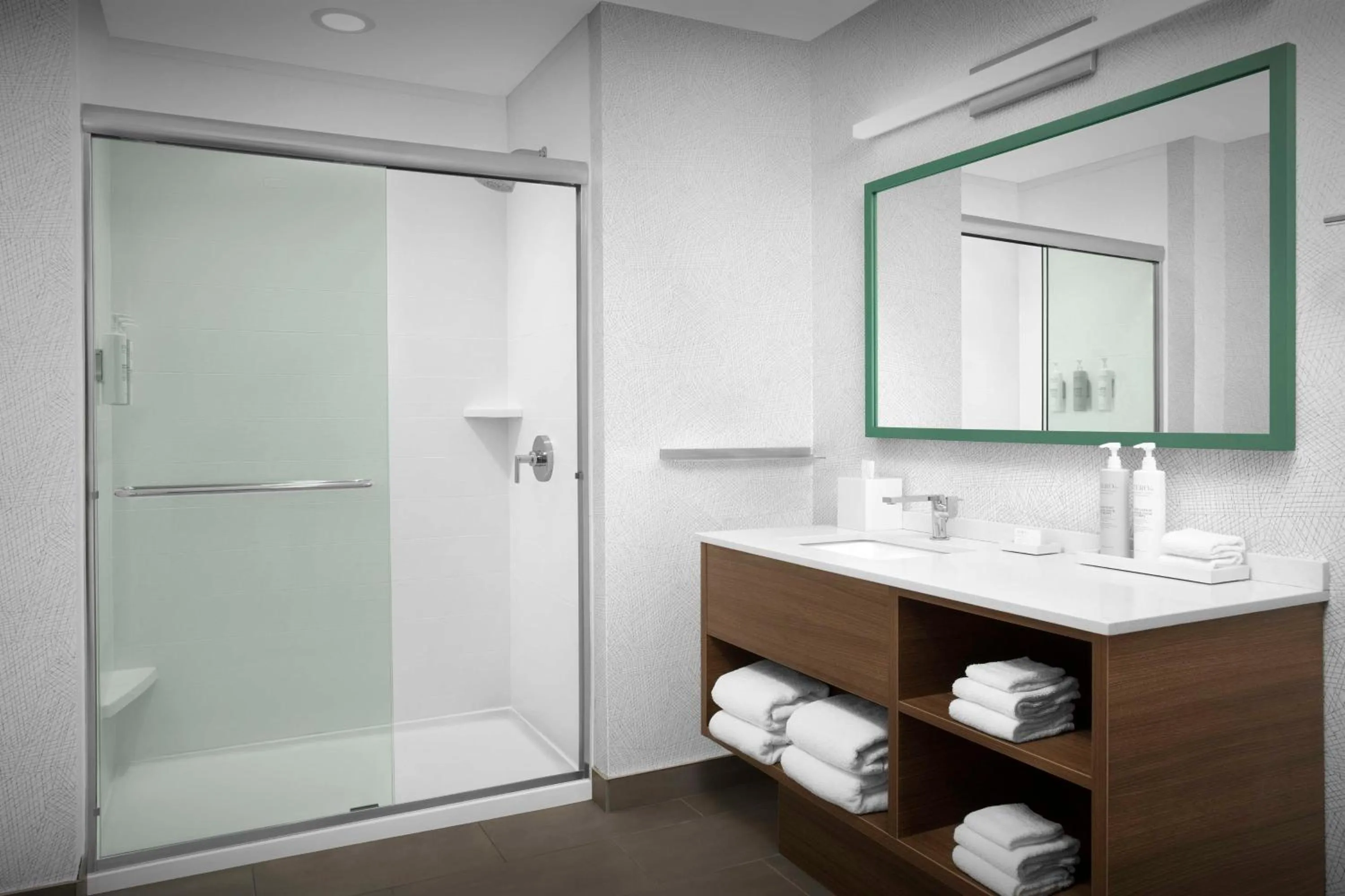 Bathroom in Home2 Suites By Hilton Huntsville Village Of Providence