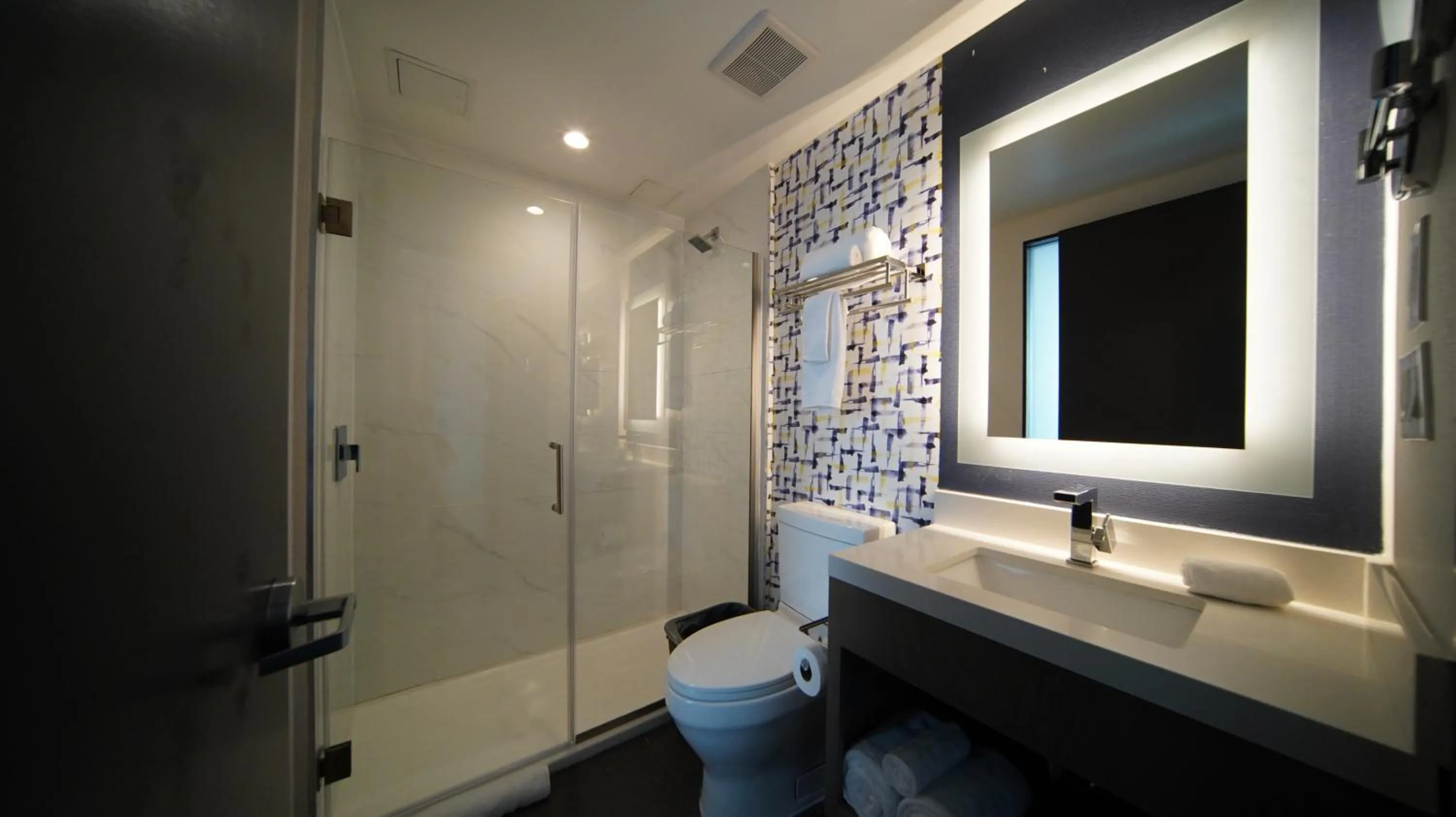 Bathroom in DoubleTree by Hilton Long Island City, NY