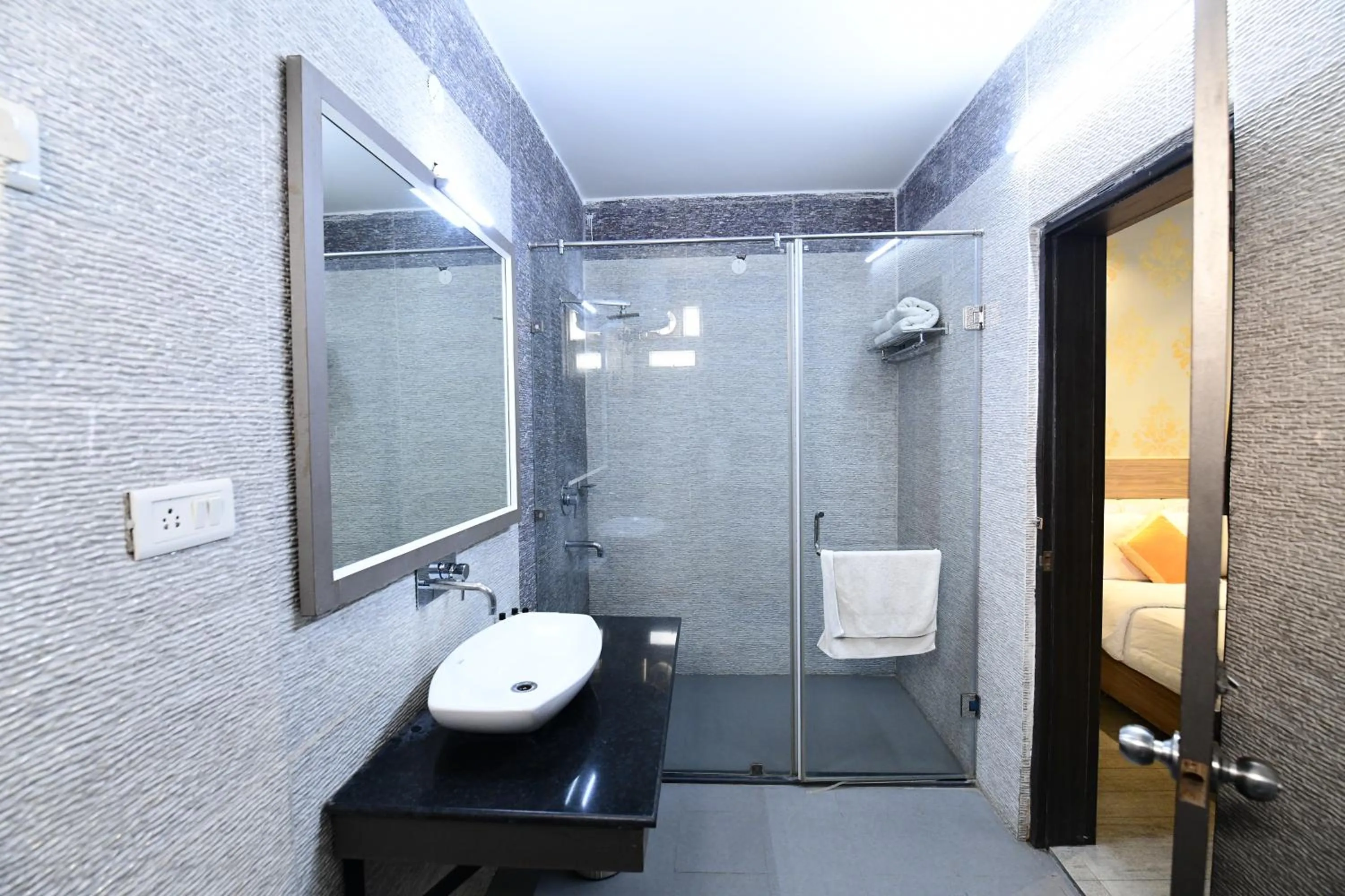 Bathroom in Hotel Jataka Inn