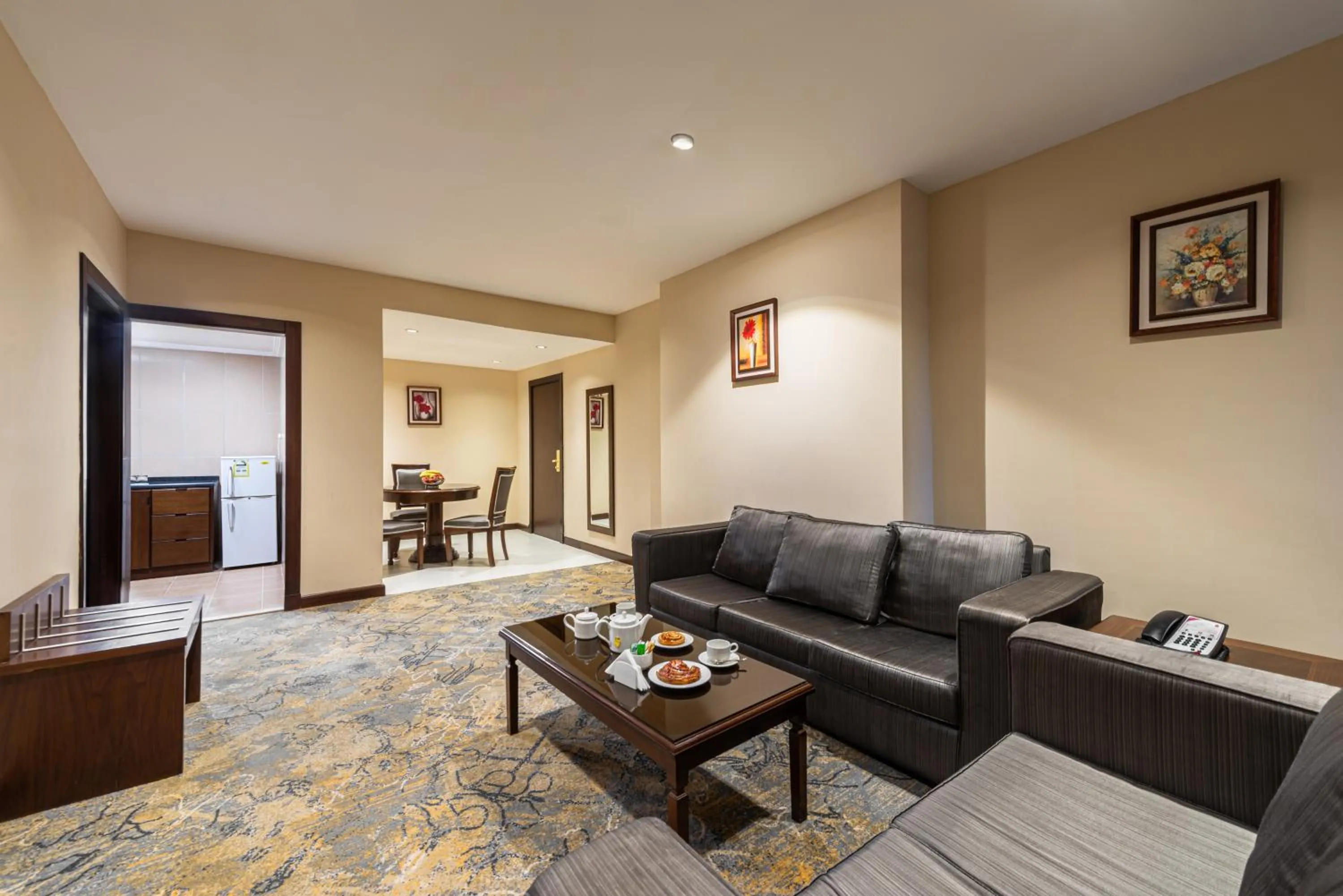 Living room in Razana Al Rawdha Hotel