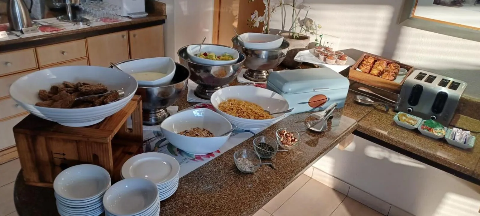 Food and drinks in Road Lodge Centurion