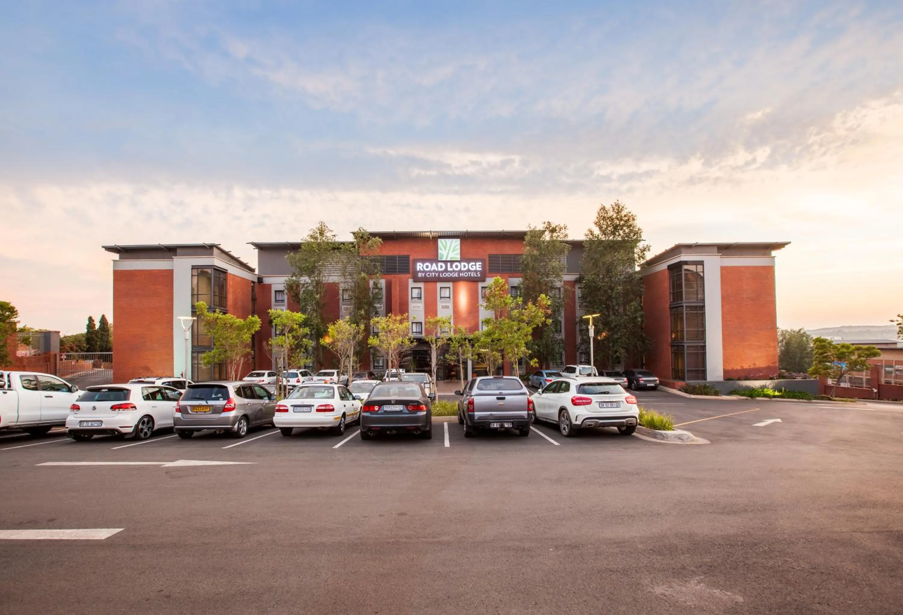 Property building in Road Lodge Centurion