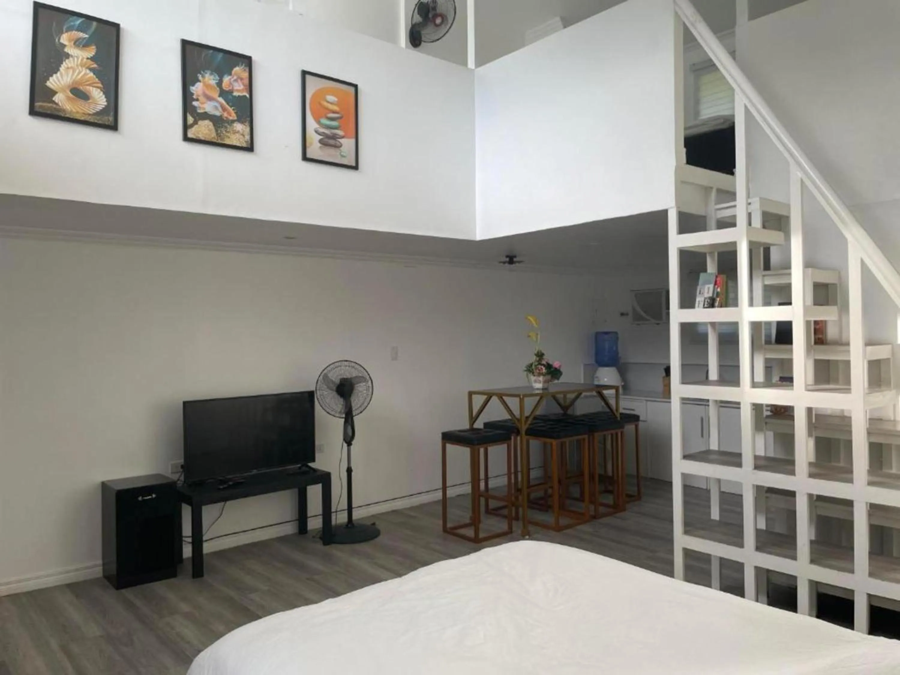 Bed in Lopez Beach Resort