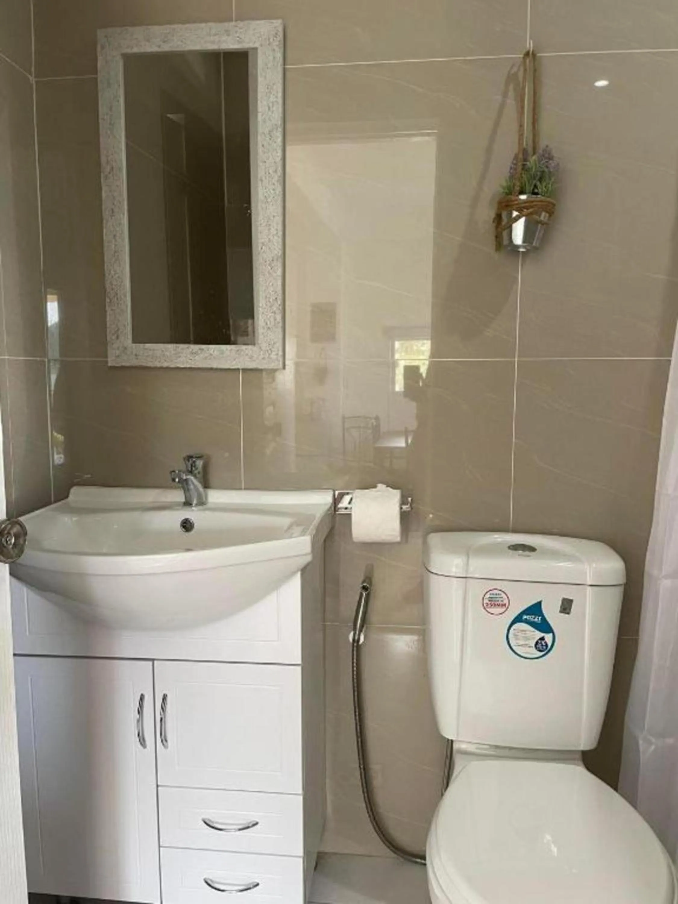 Bathroom in Lopez Beach Resort