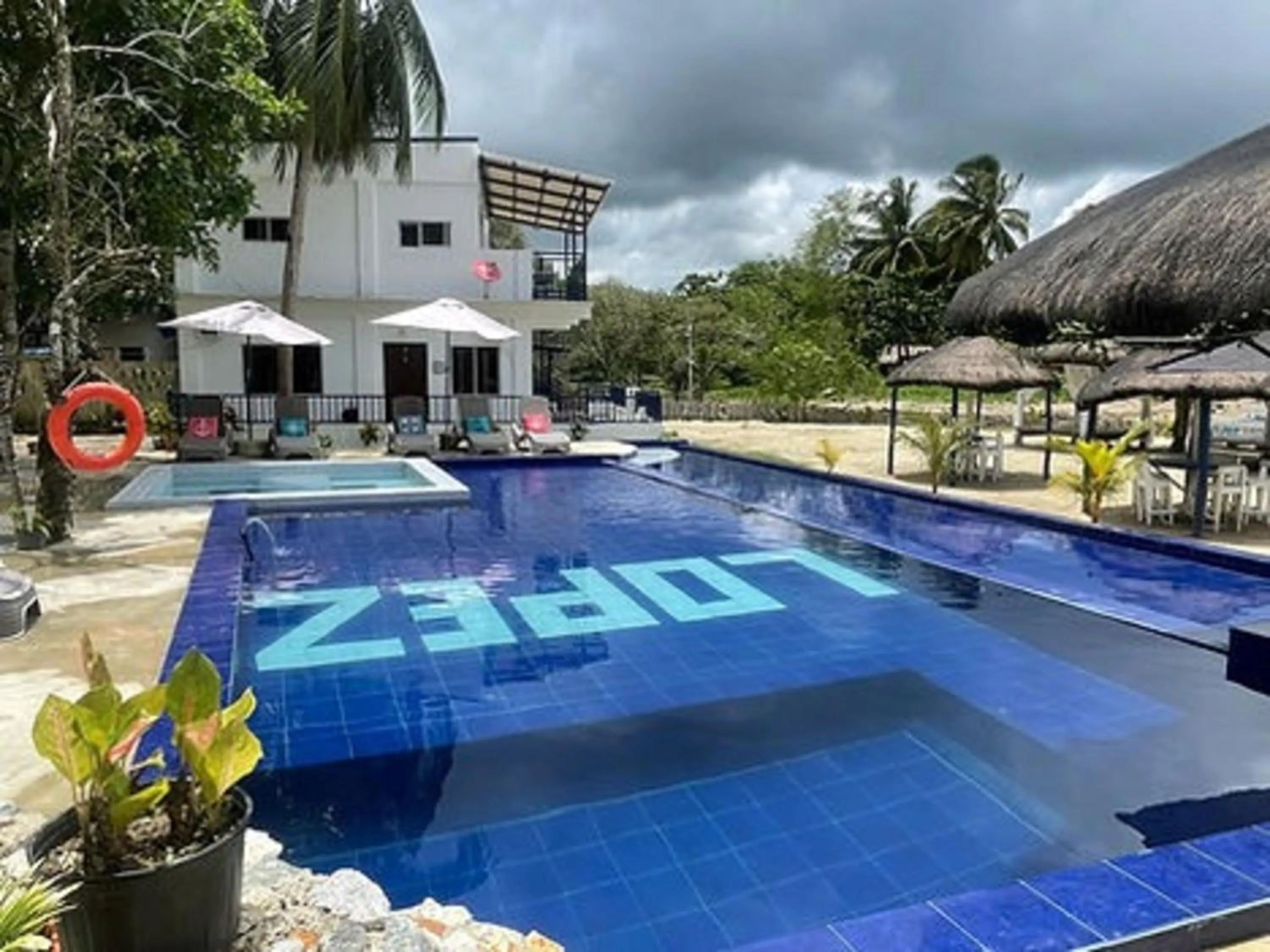 Swimming pool in Lopez Beach Resort