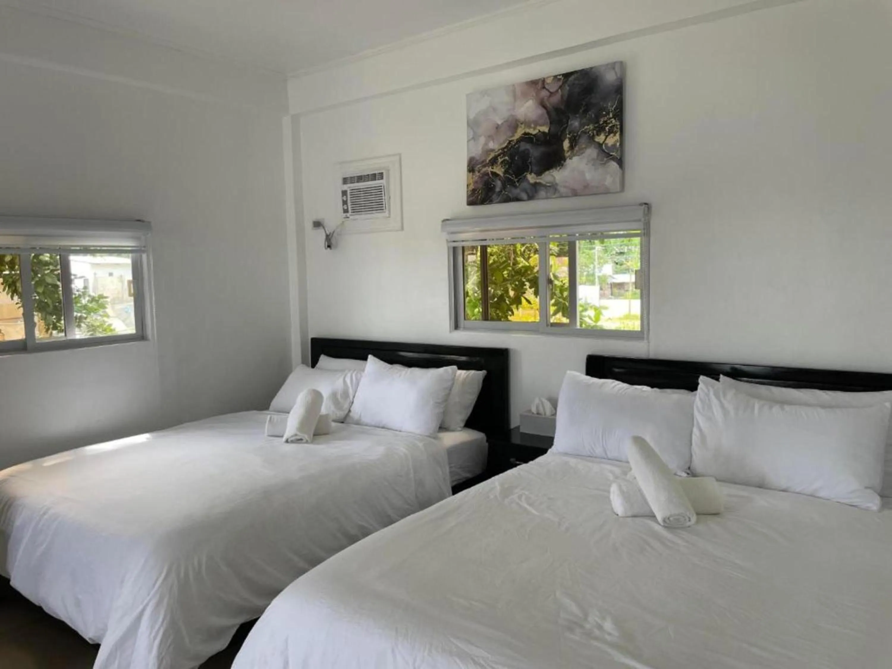 Bed in Lopez Beach Resort