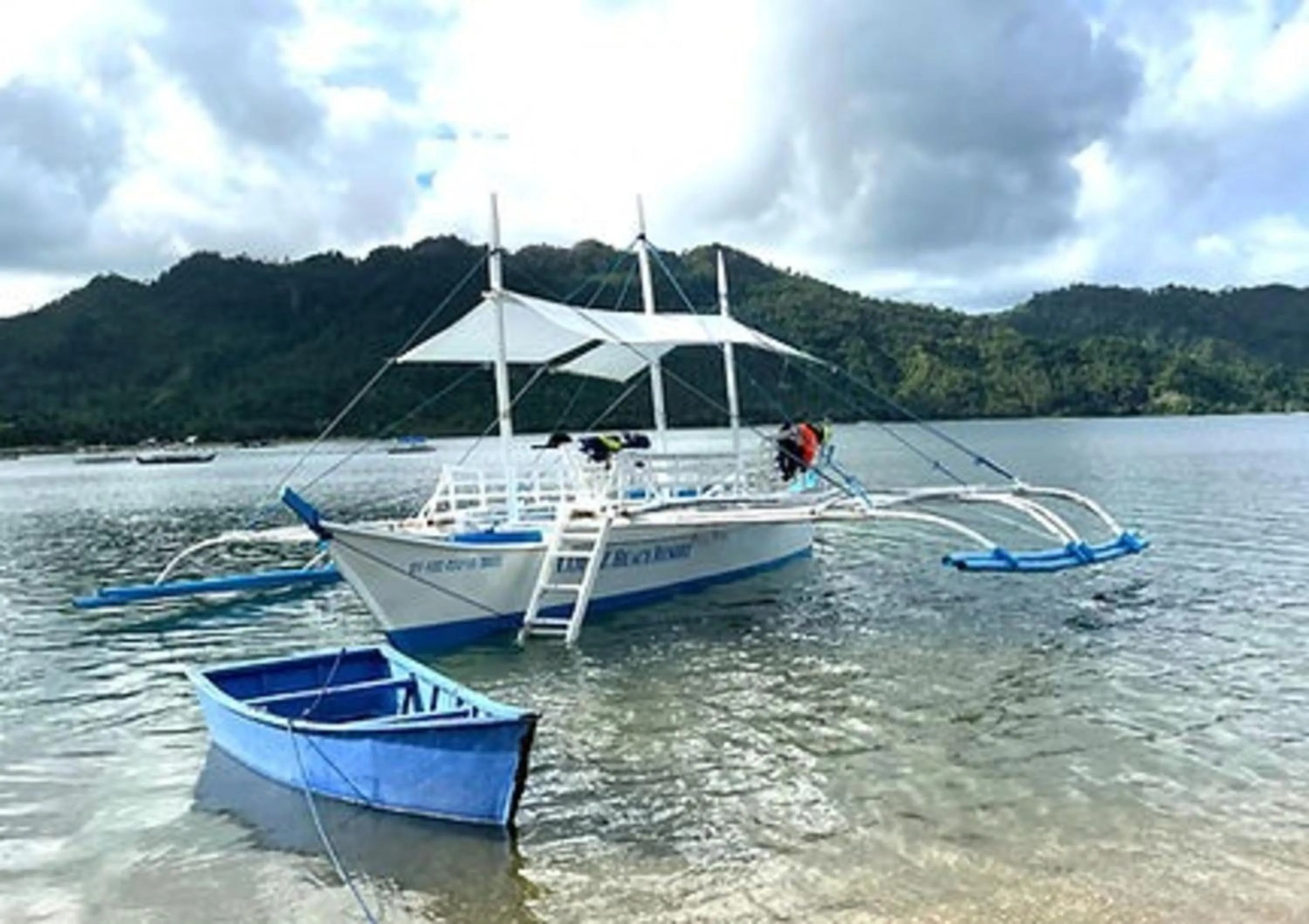 Day in Lopez Beach Resort