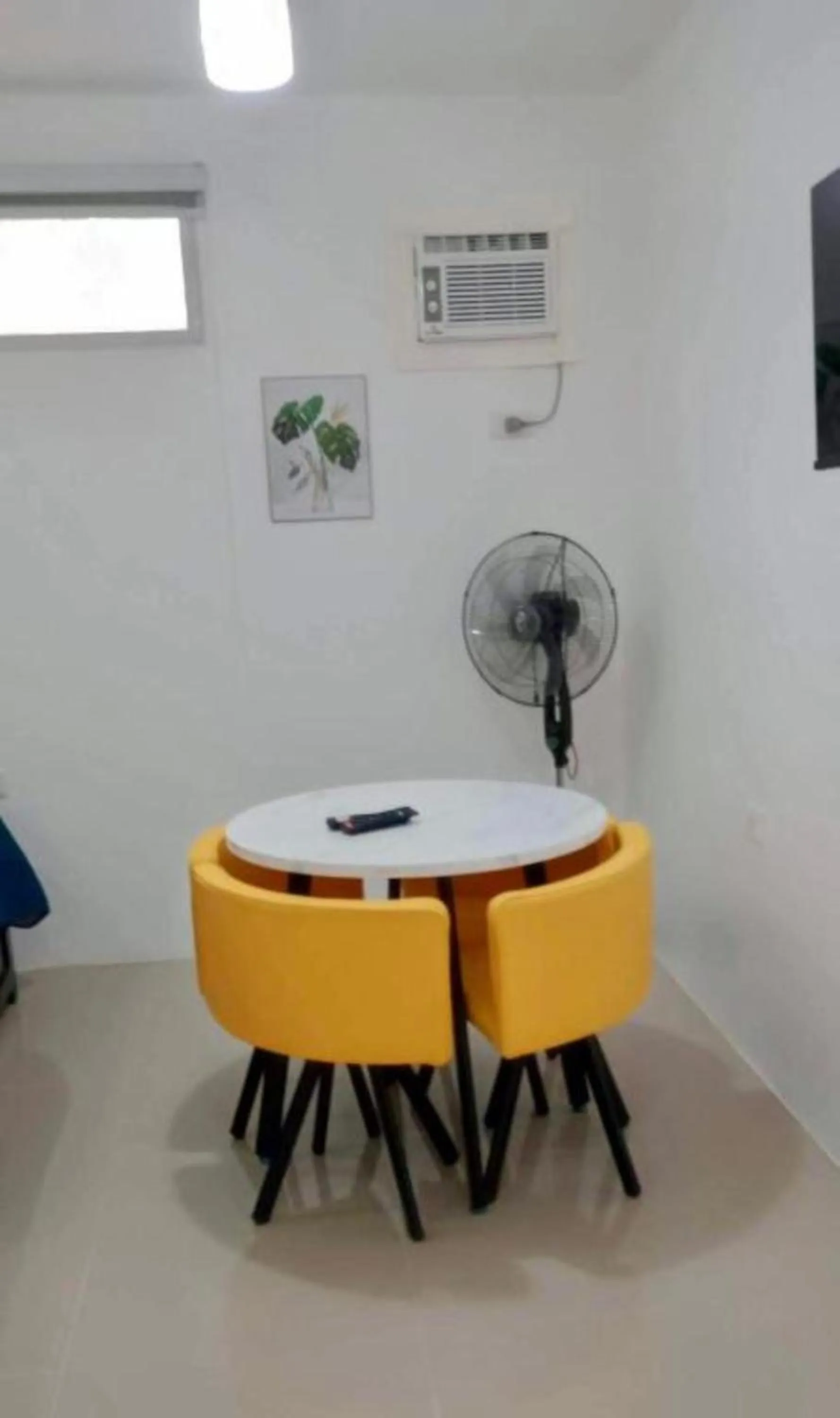 Dining area in Lopez Beach Resort