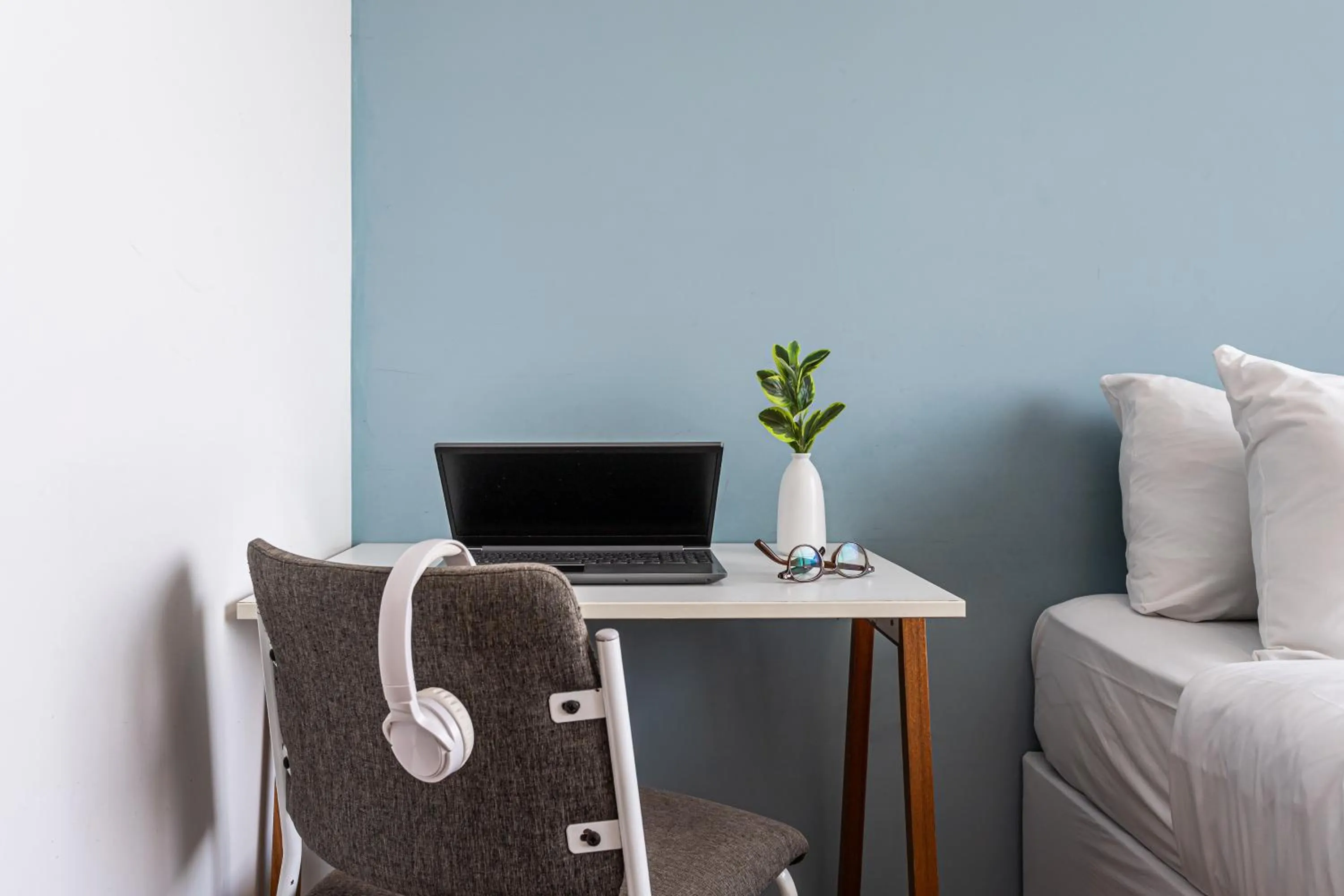 Bed in Setin Downtown Praca da Sé by Viva - Prédio completo com piscina perto de estação de metrô no Centro de São Paulo