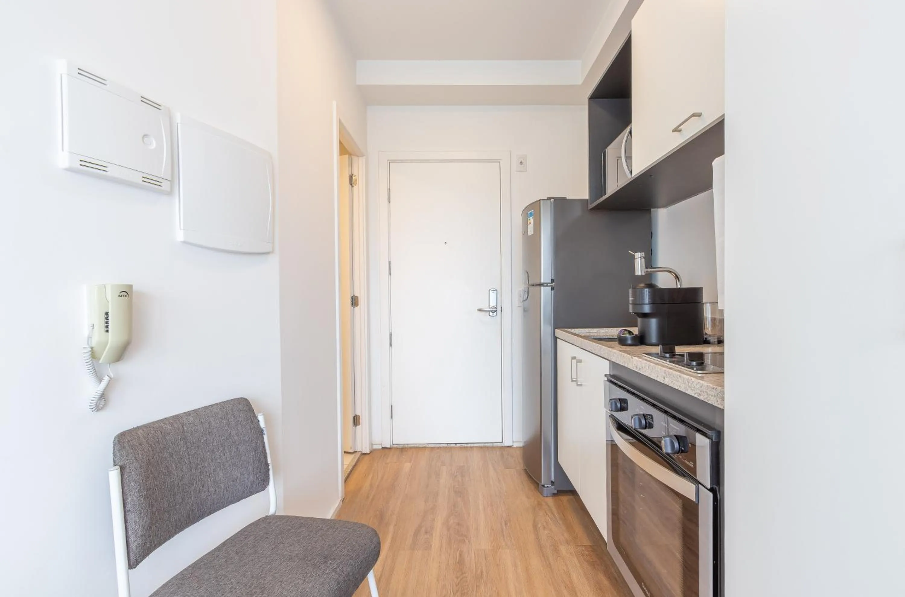 Kitchen or kitchenette in Setin Downtown Praca da Sé by Viva - Prédio completo com piscina perto de estação de metrô no Centro de São Paulo