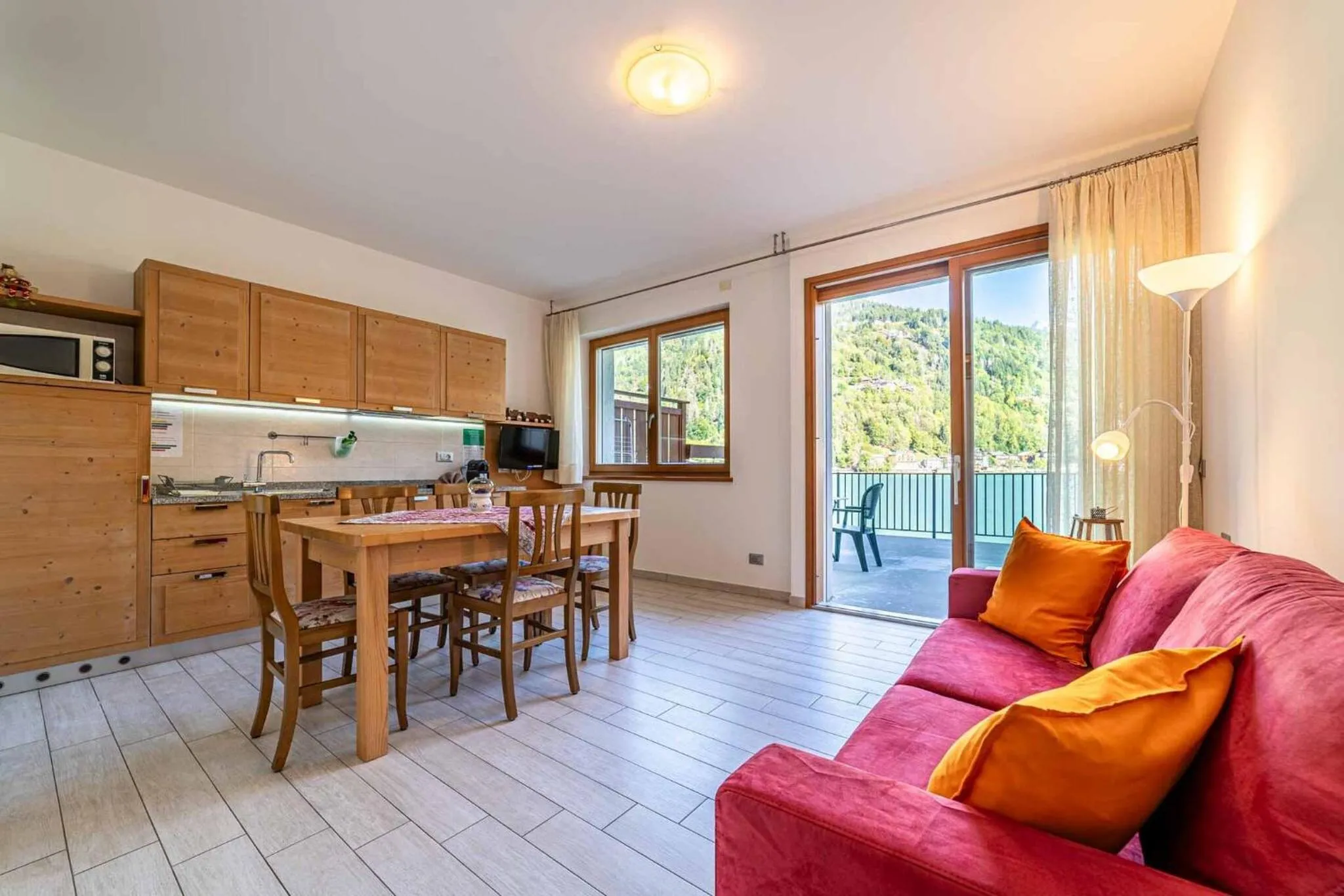 One-Bedroom Apartment 1 in Chalet Al Lago