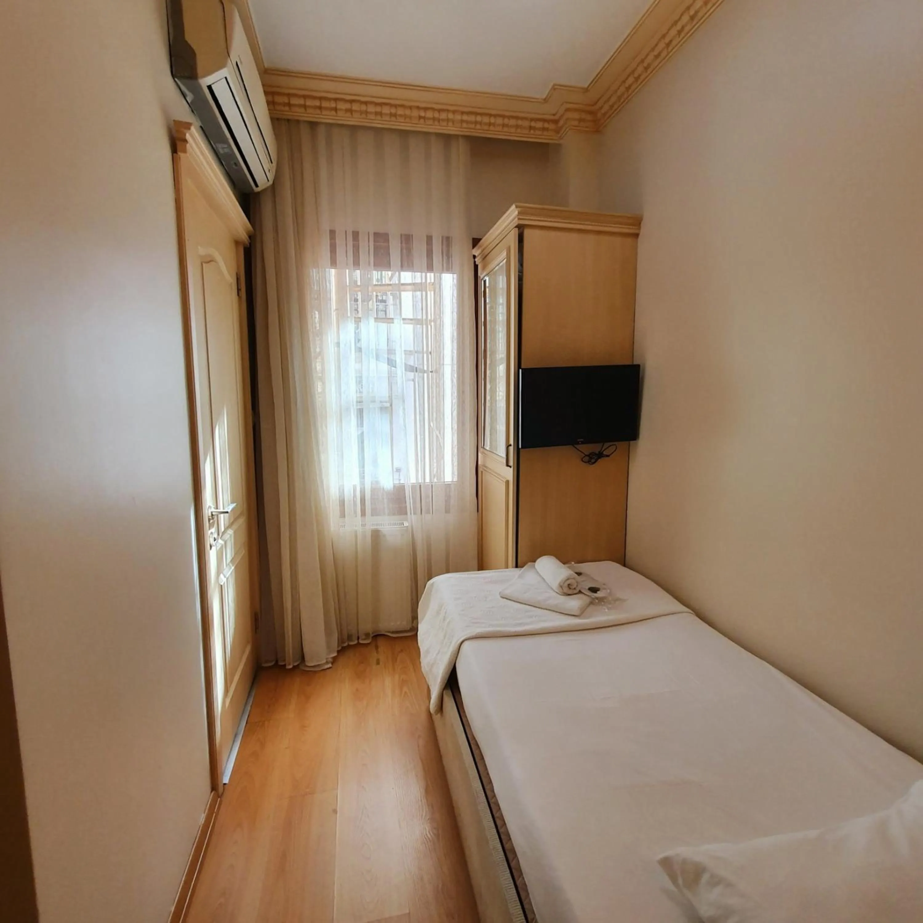 Bed in Felicity Hotel İstanbul