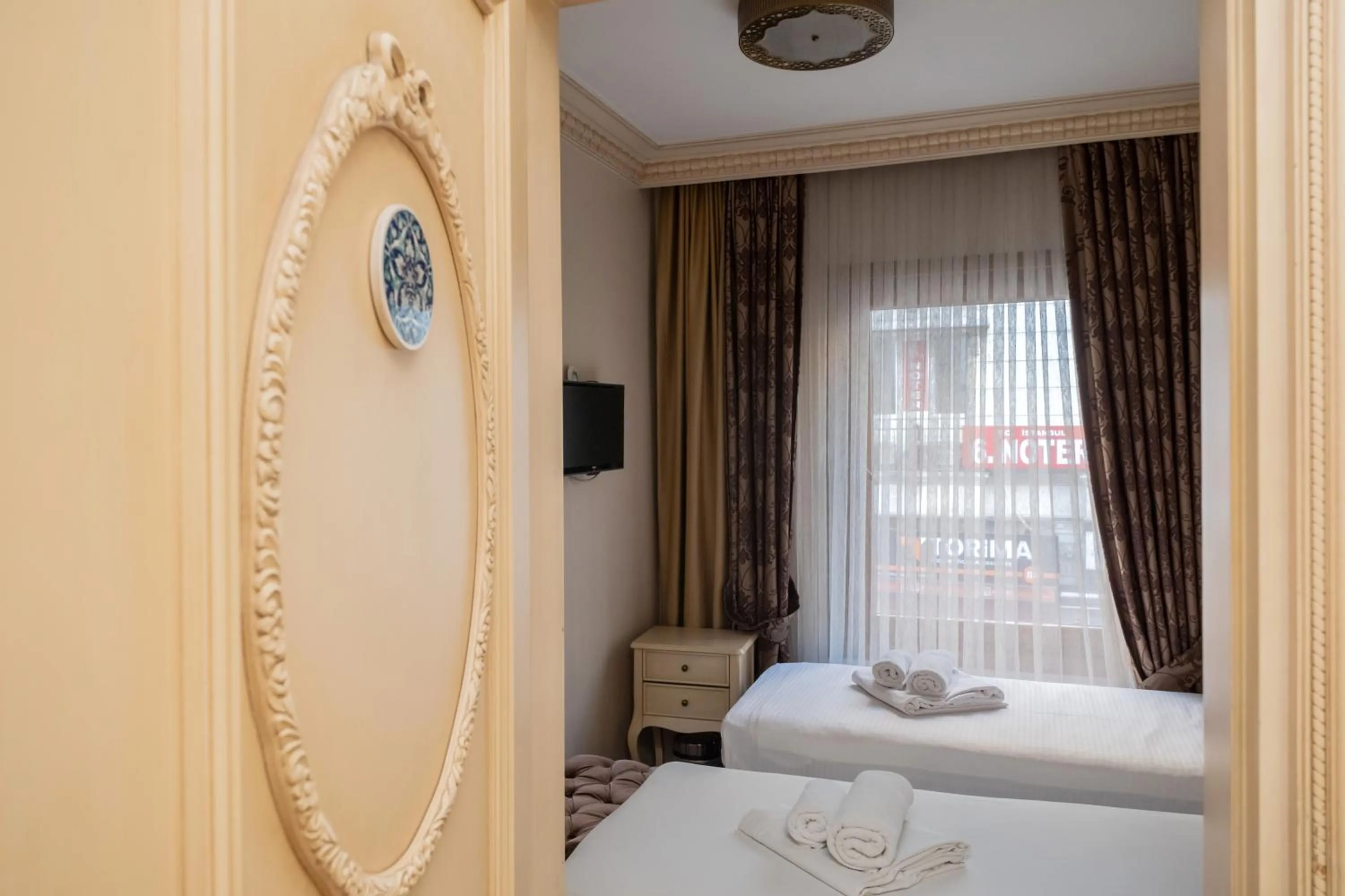 Bed in Felicity Hotel İstanbul
