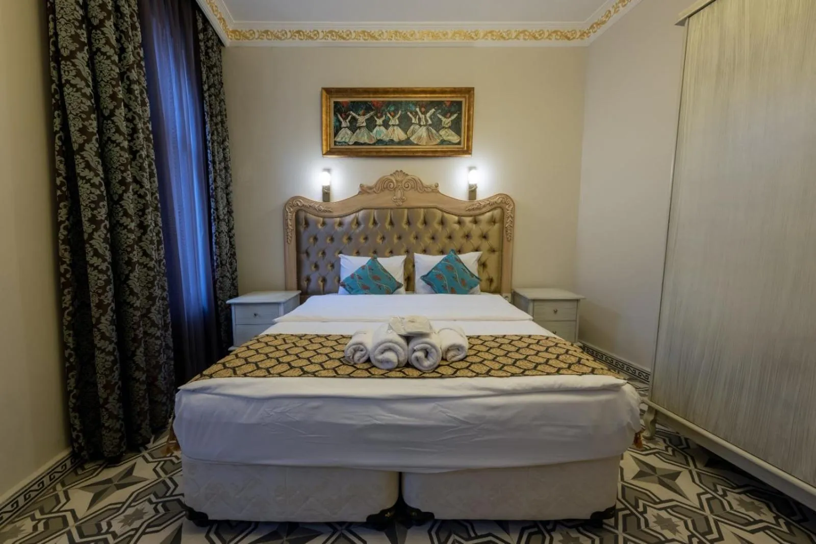 Photo of the whole room, Bed in Felicity Hotel İstanbul