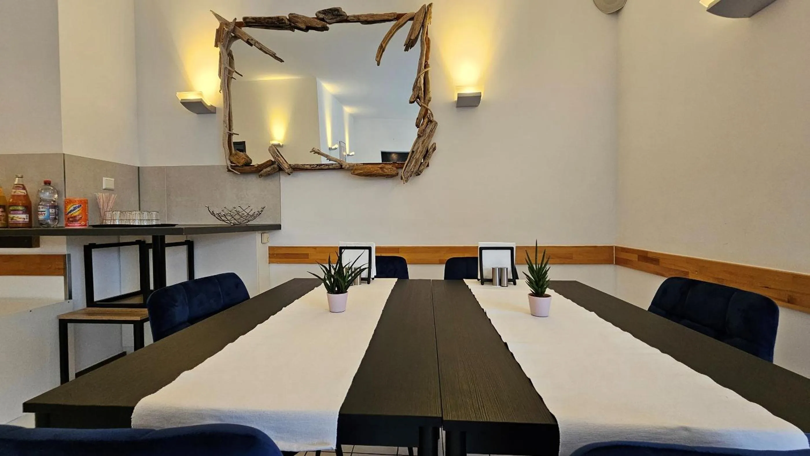 Breakfast in Elha Hotel